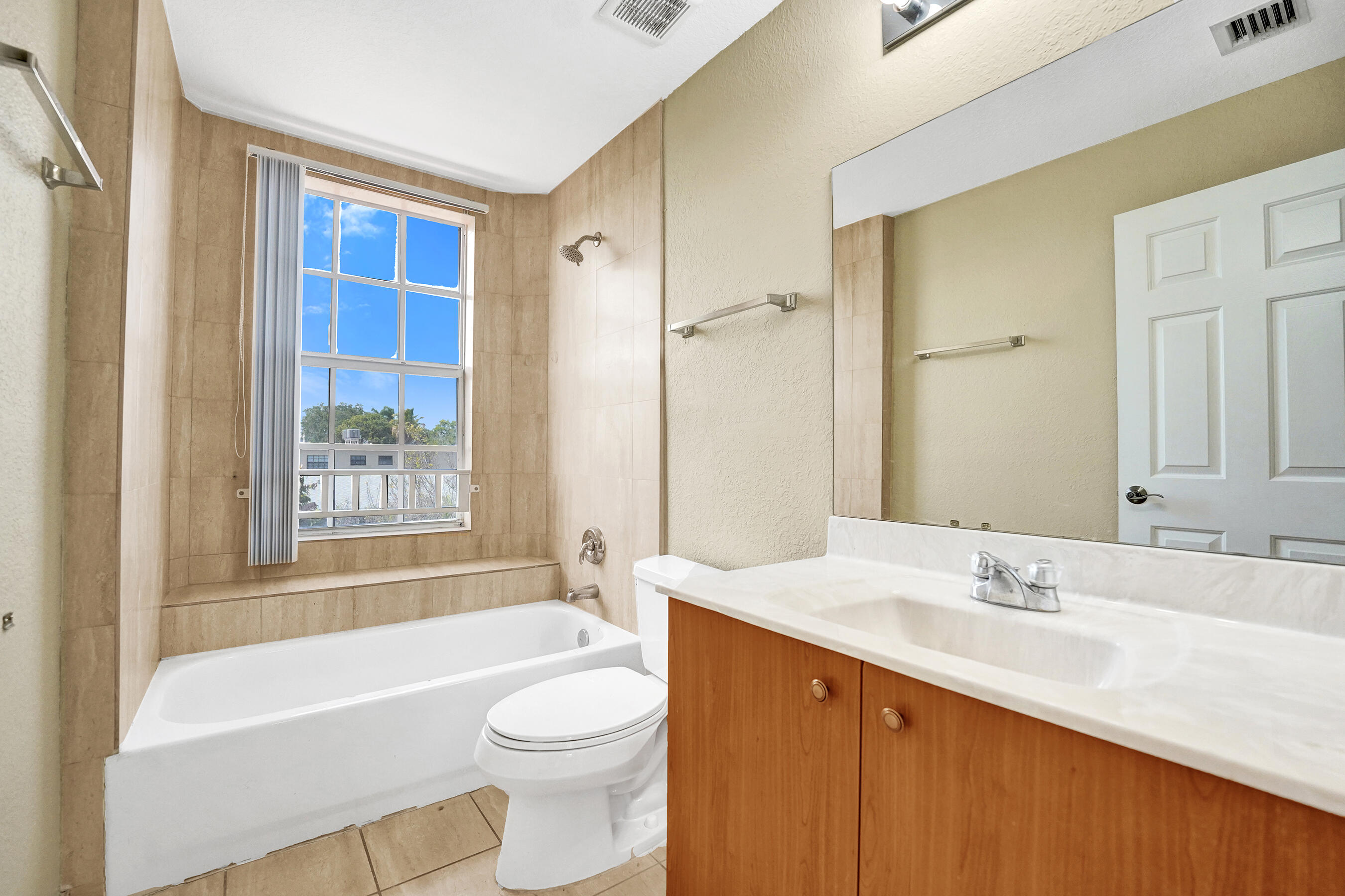 HIGHLAND ESTATES - Residential