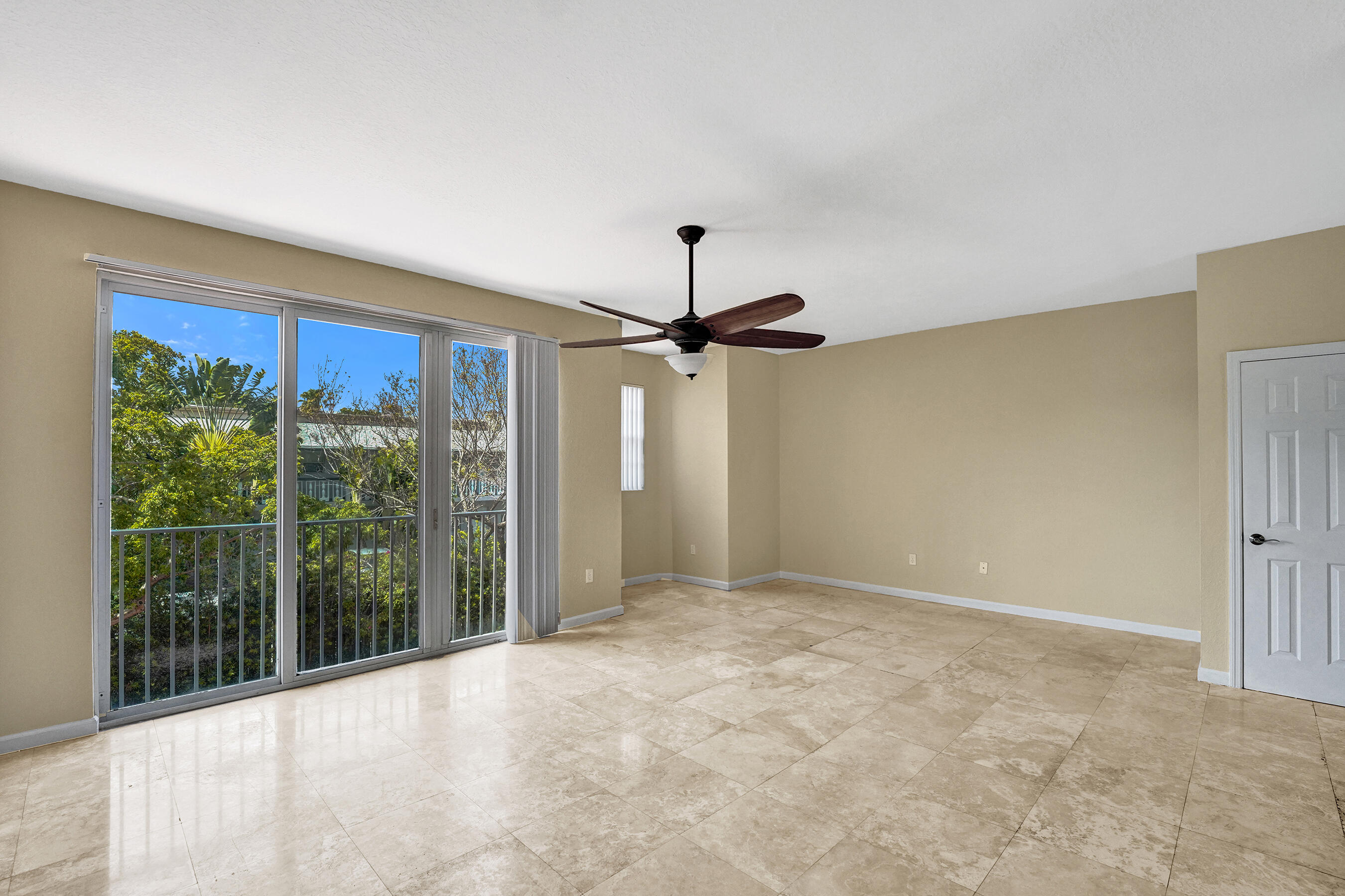 HIGHLAND ESTATES - Residential