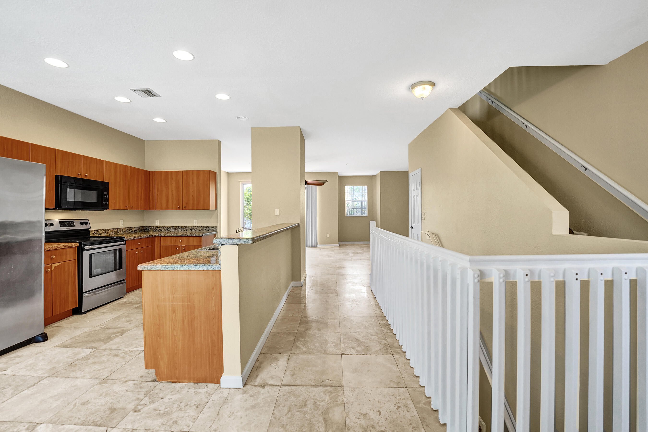 HIGHLAND ESTATES - Residential
