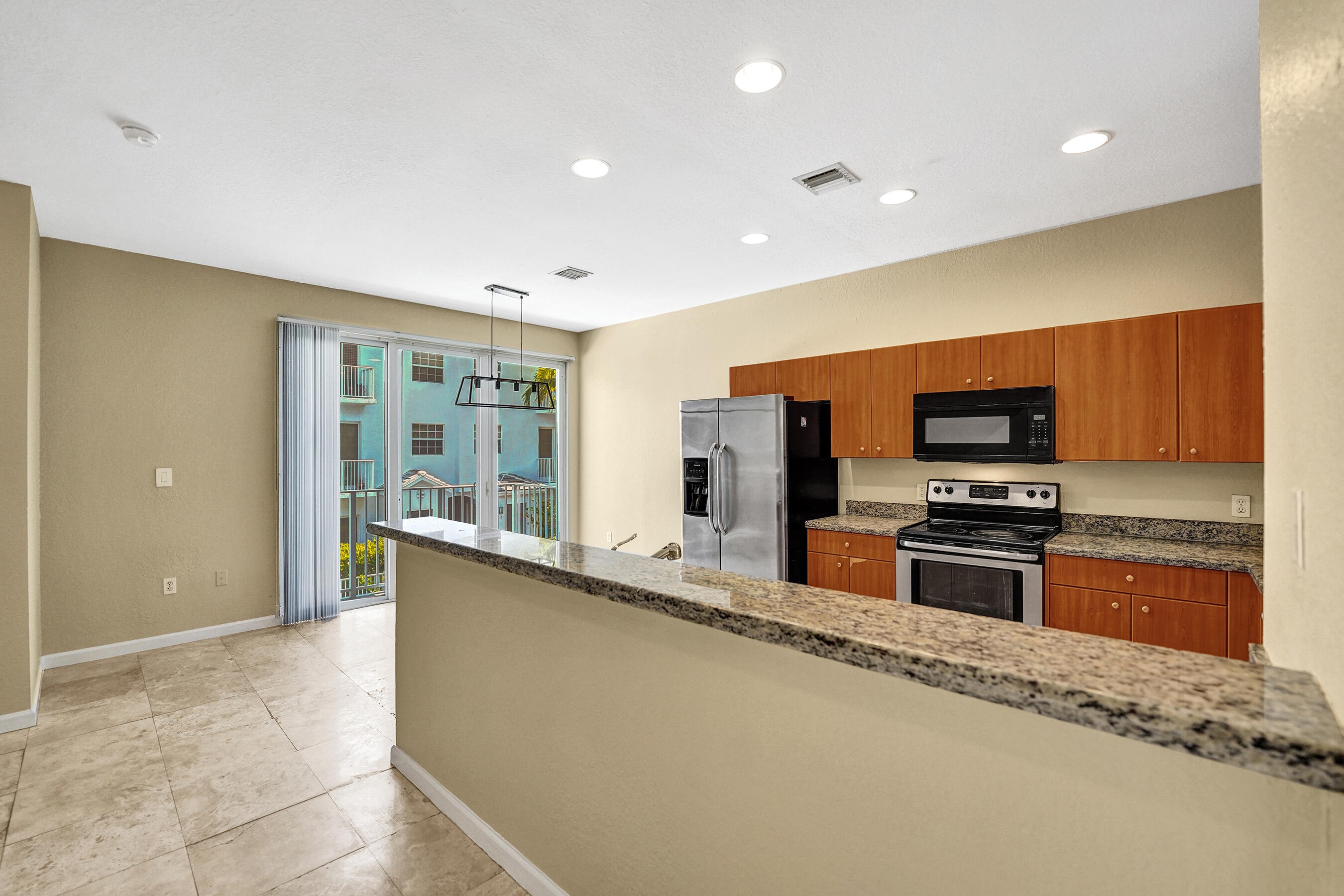HIGHLAND ESTATES - Residential