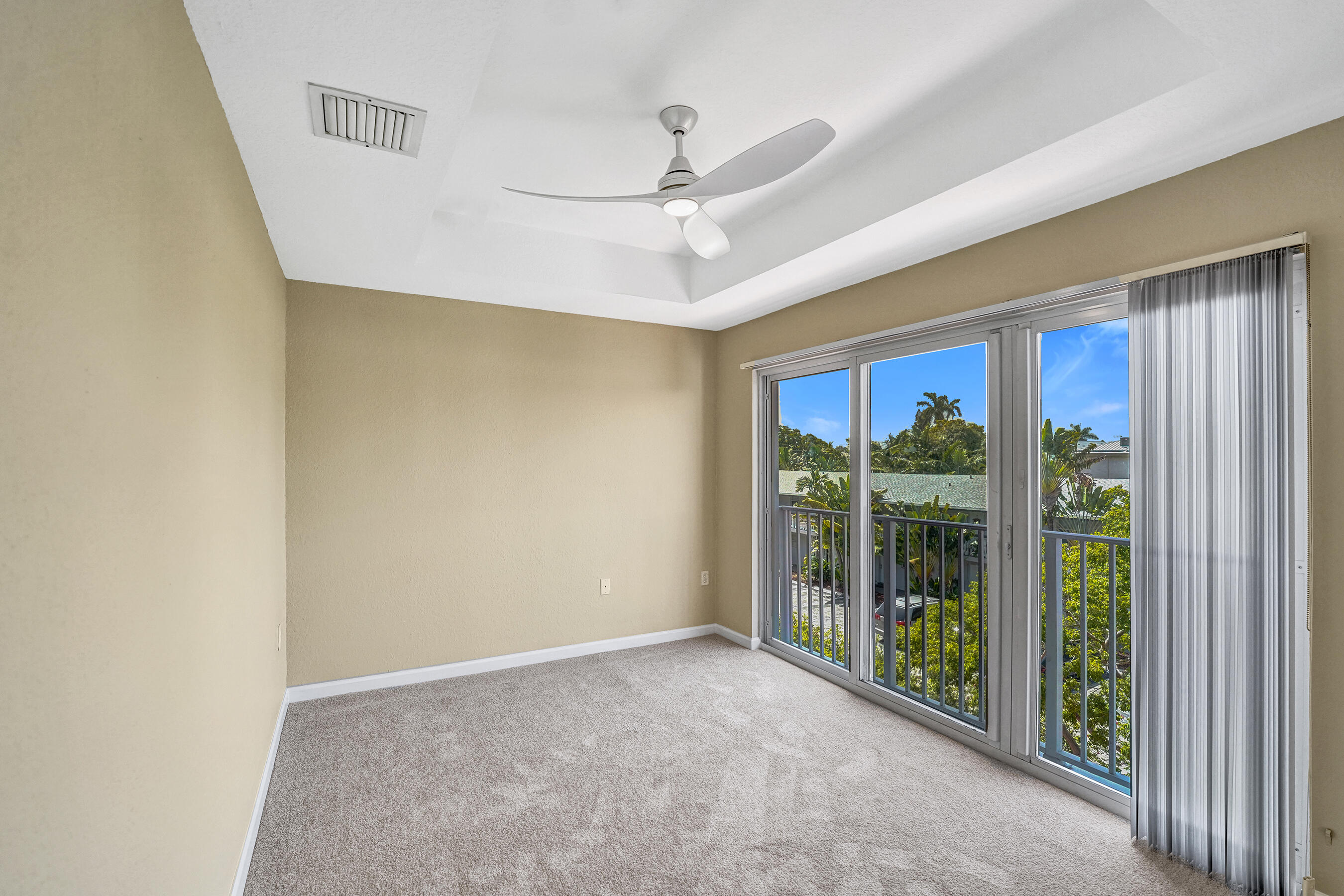 HIGHLAND ESTATES - Residential