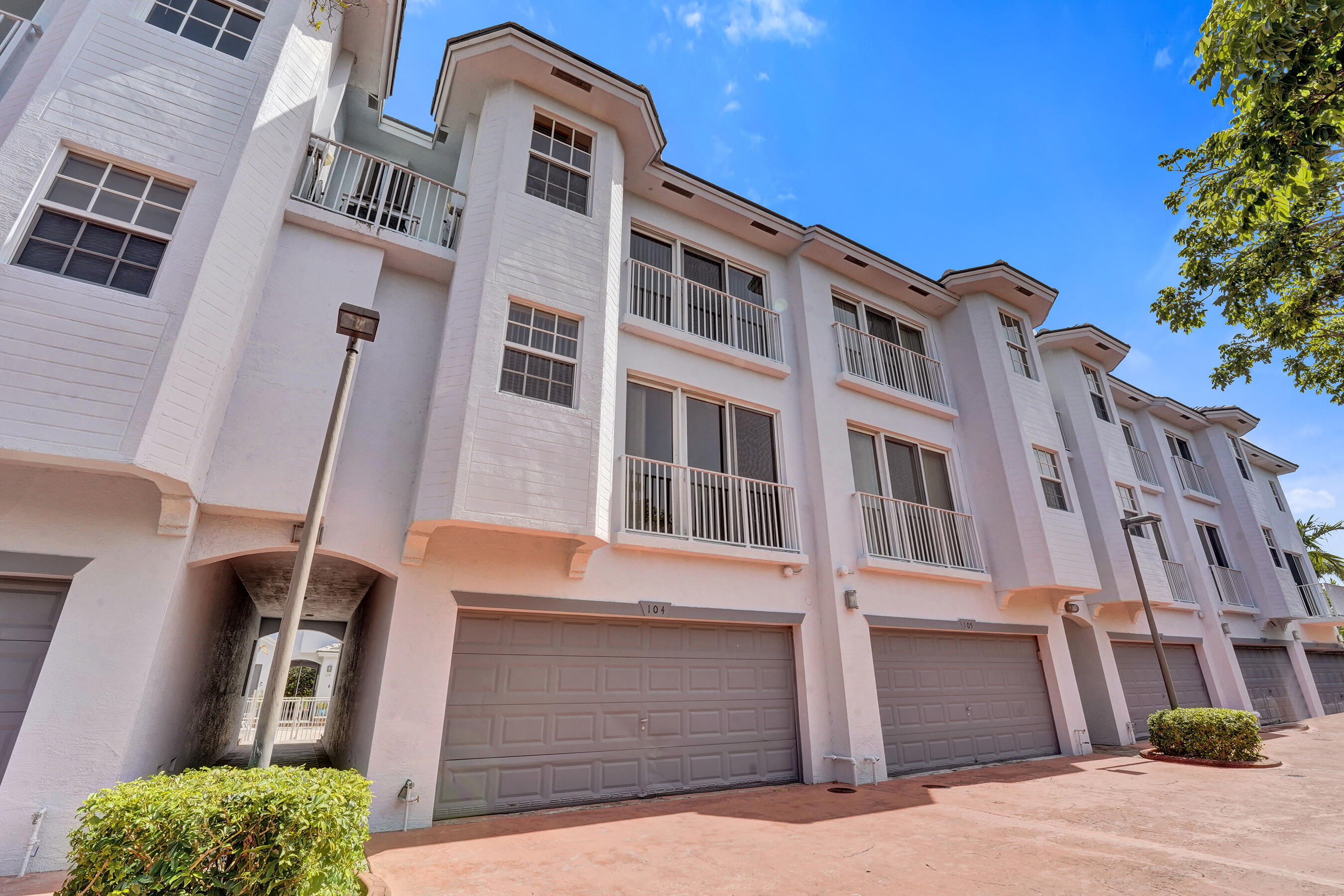 HIGHLAND ESTATES - Residential