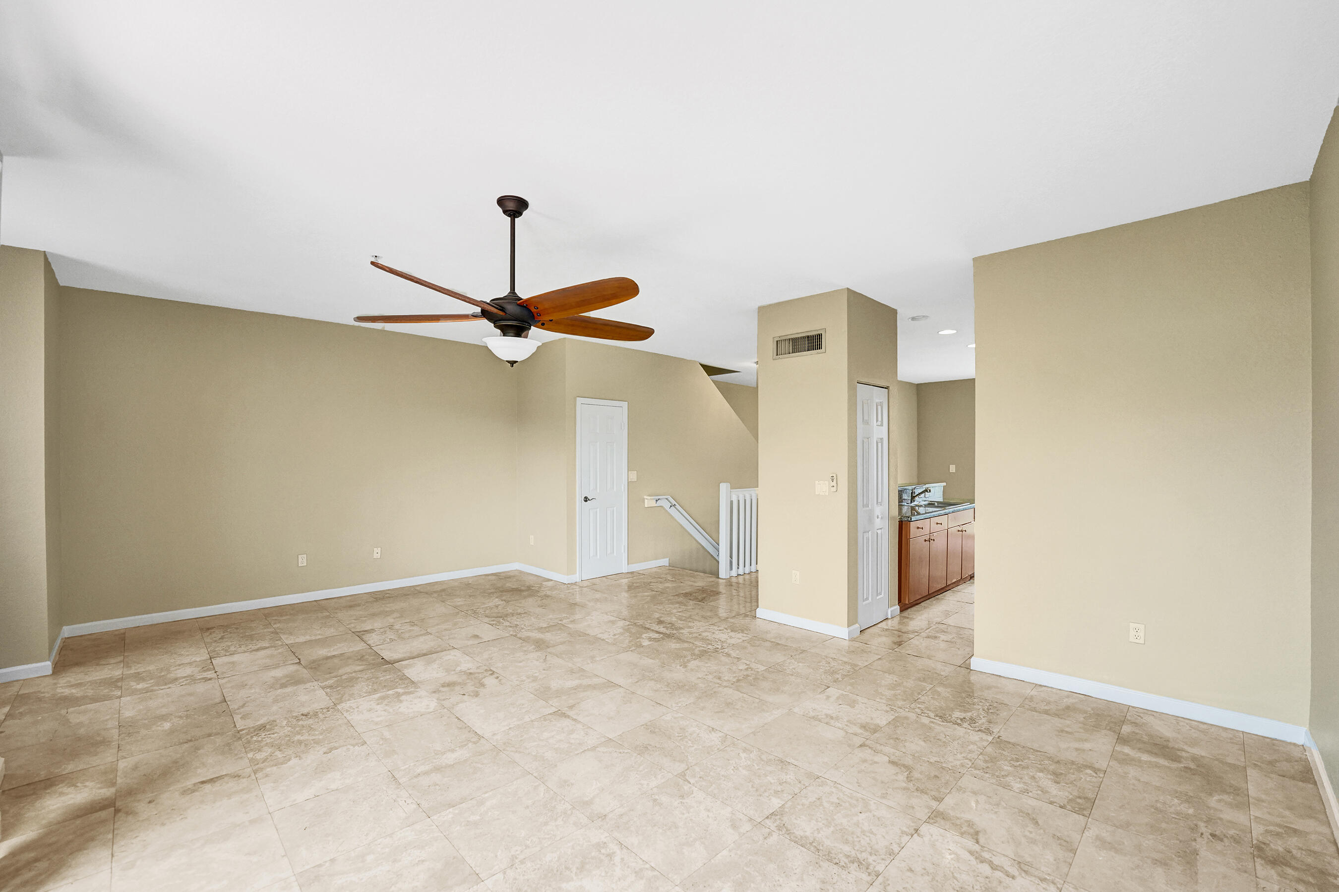 HIGHLAND ESTATES - Residential