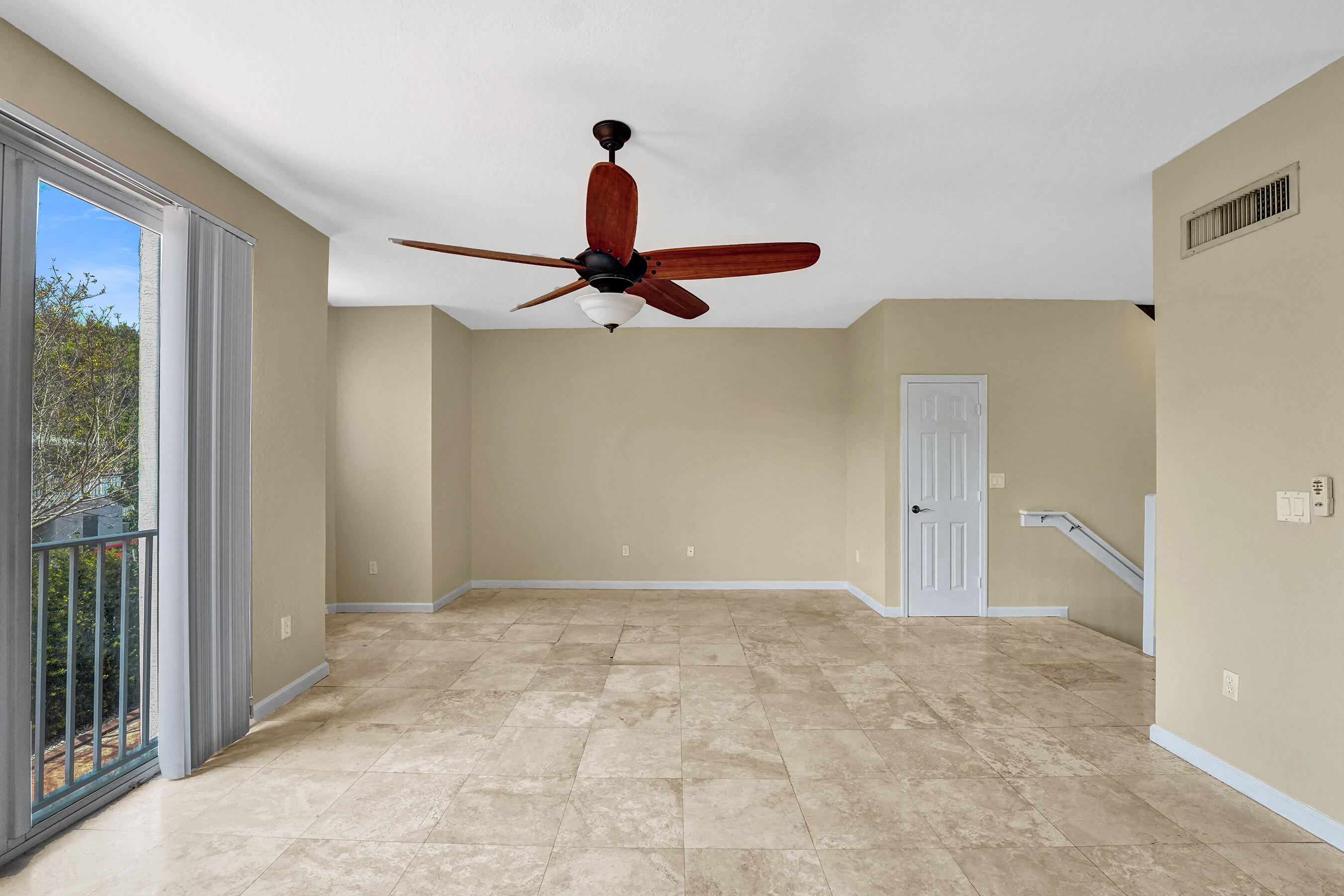 HIGHLAND ESTATES - Residential
