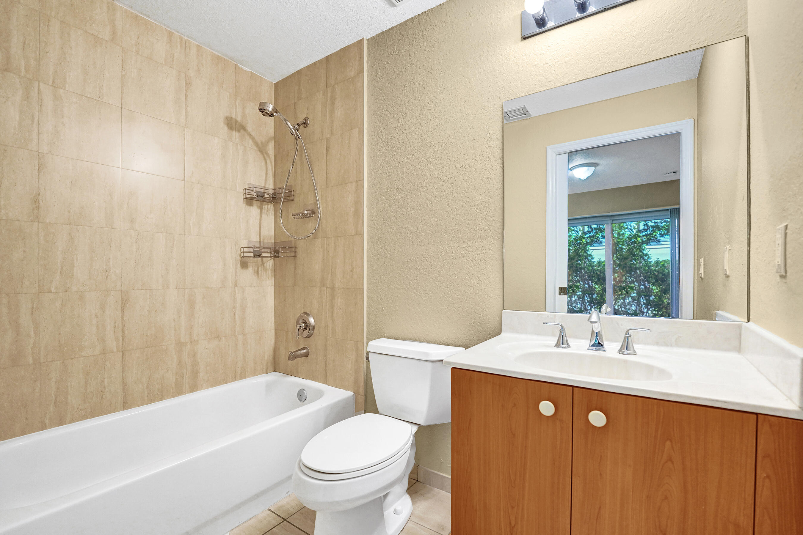 HIGHLAND ESTATES - Residential