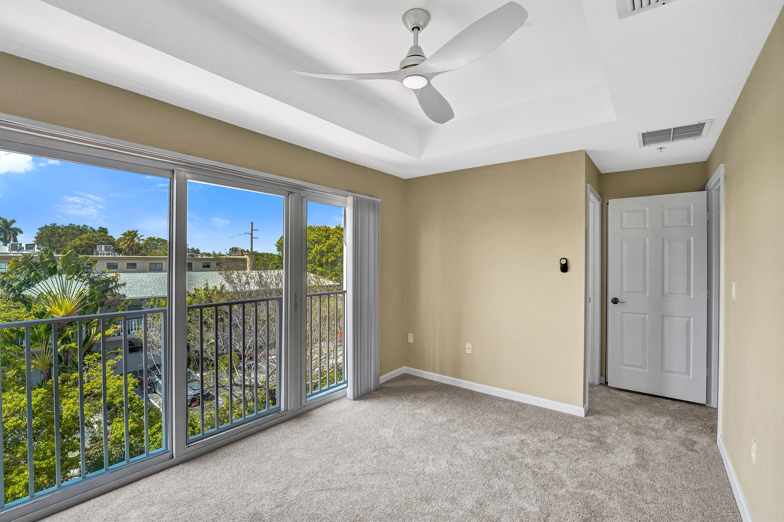 HIGHLAND ESTATES - Residential