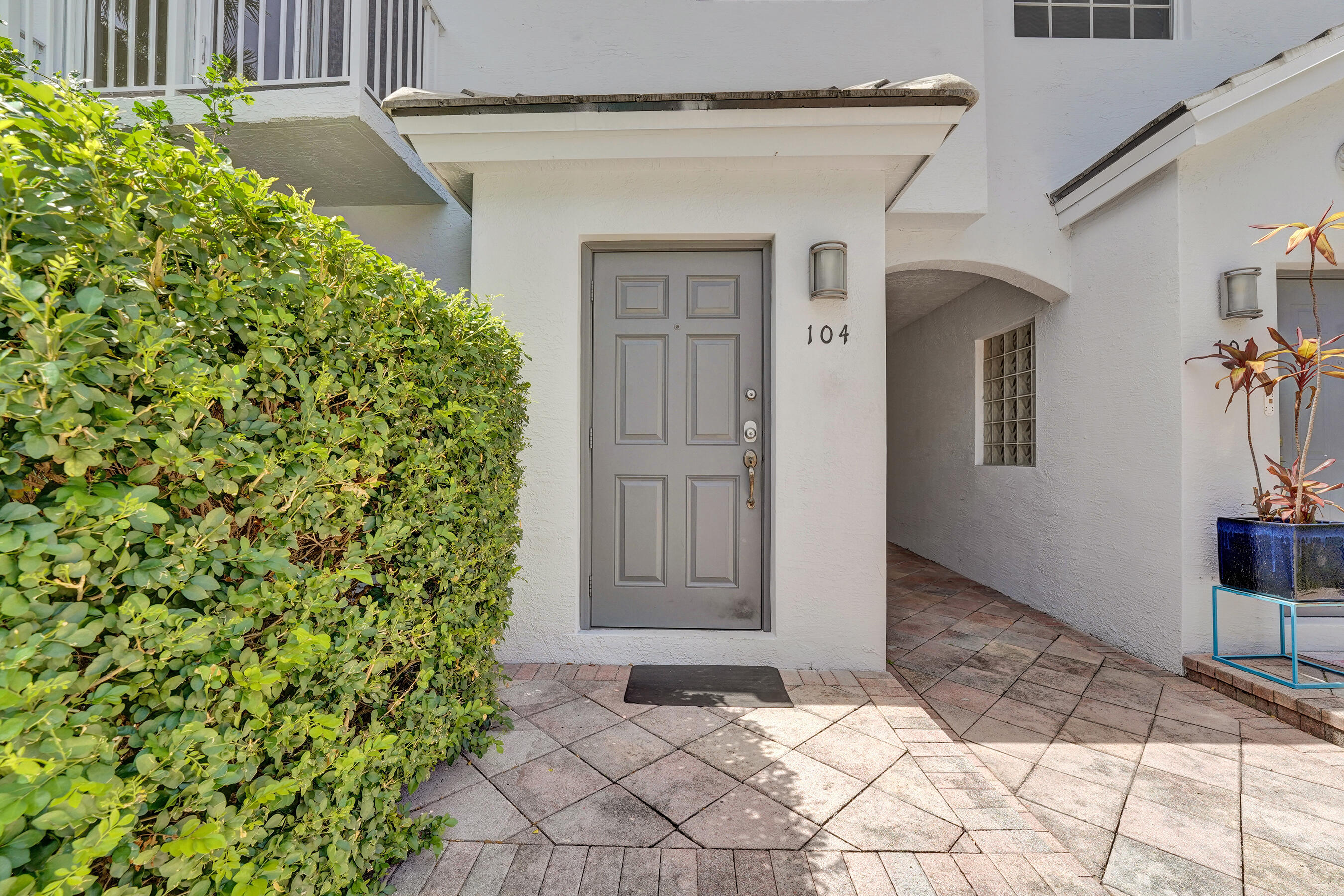 HIGHLAND ESTATES - Residential
