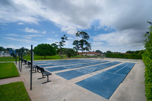 HIGH POINT OF DELRAY SEC 7 CONDO - Residential