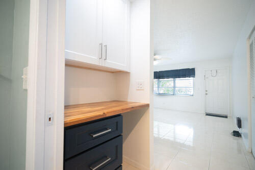 HIGH POINT OF DELRAY SEC 7 CONDO - Residential