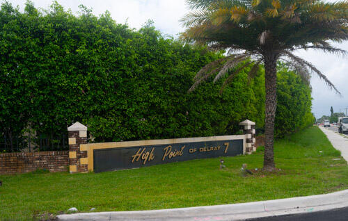 HIGH POINT OF DELRAY SEC 7 CONDO - Residential