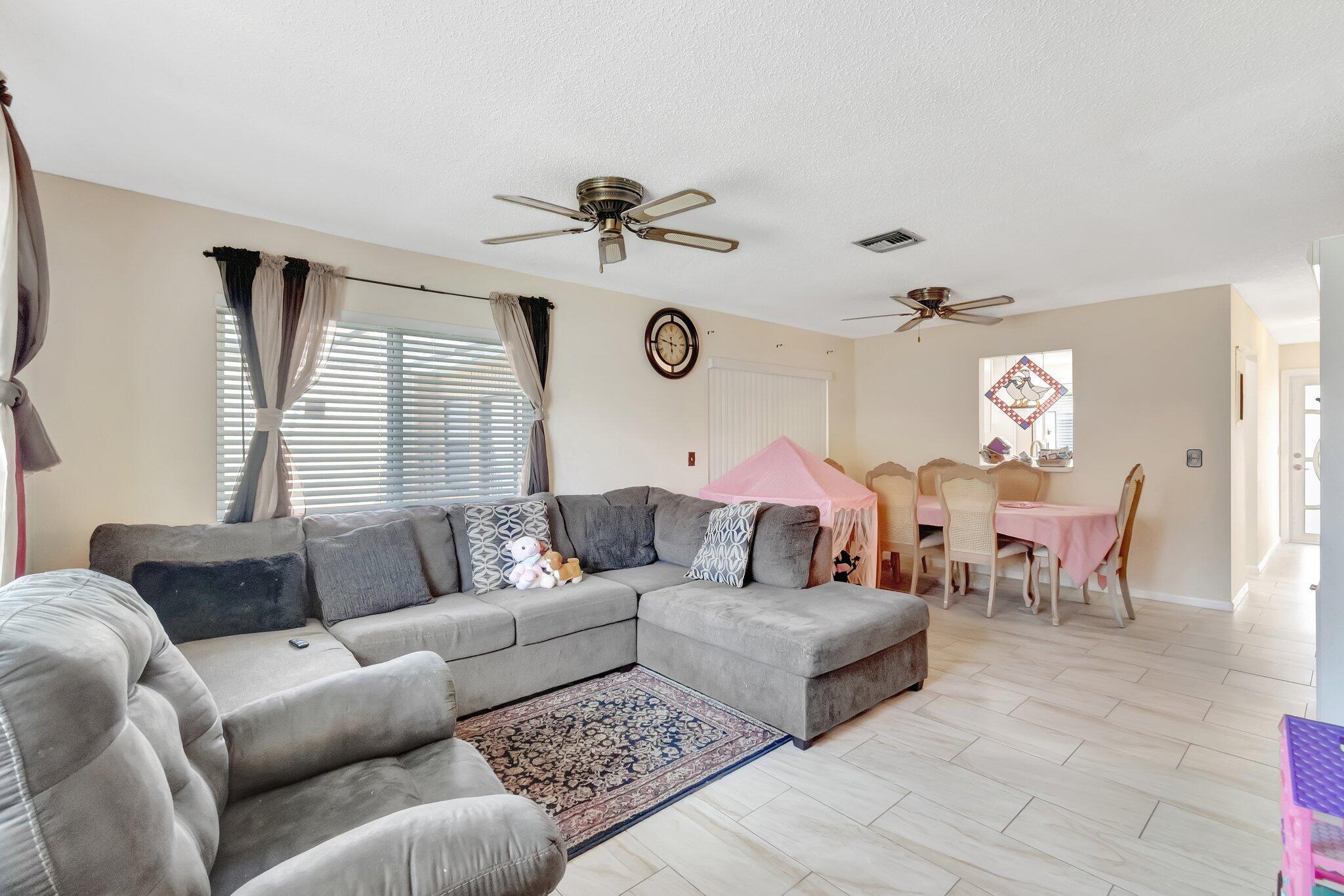 CAMELOT VILLAGE SEC 2 - Residential
