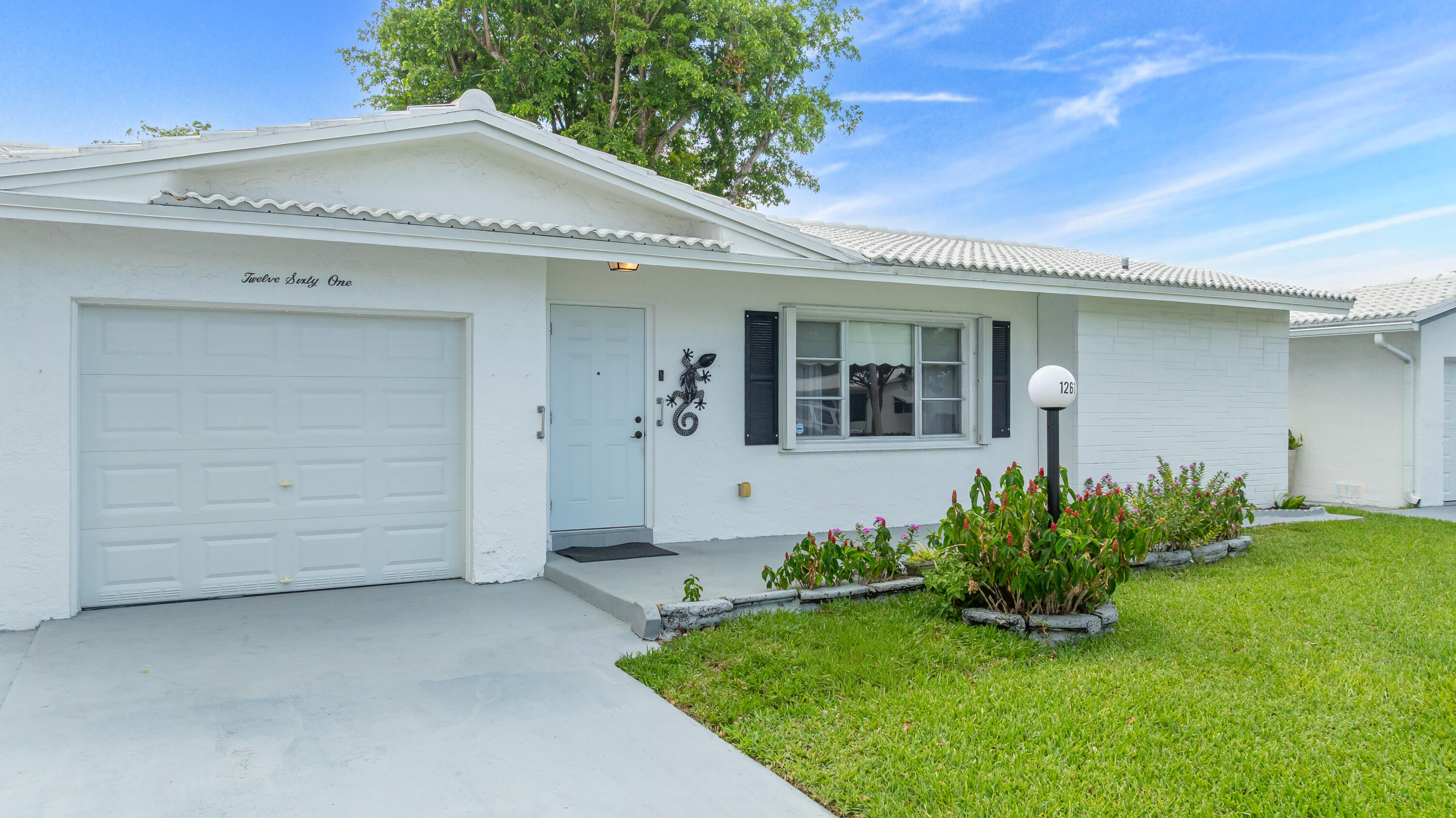 Lauderdale West - Residential