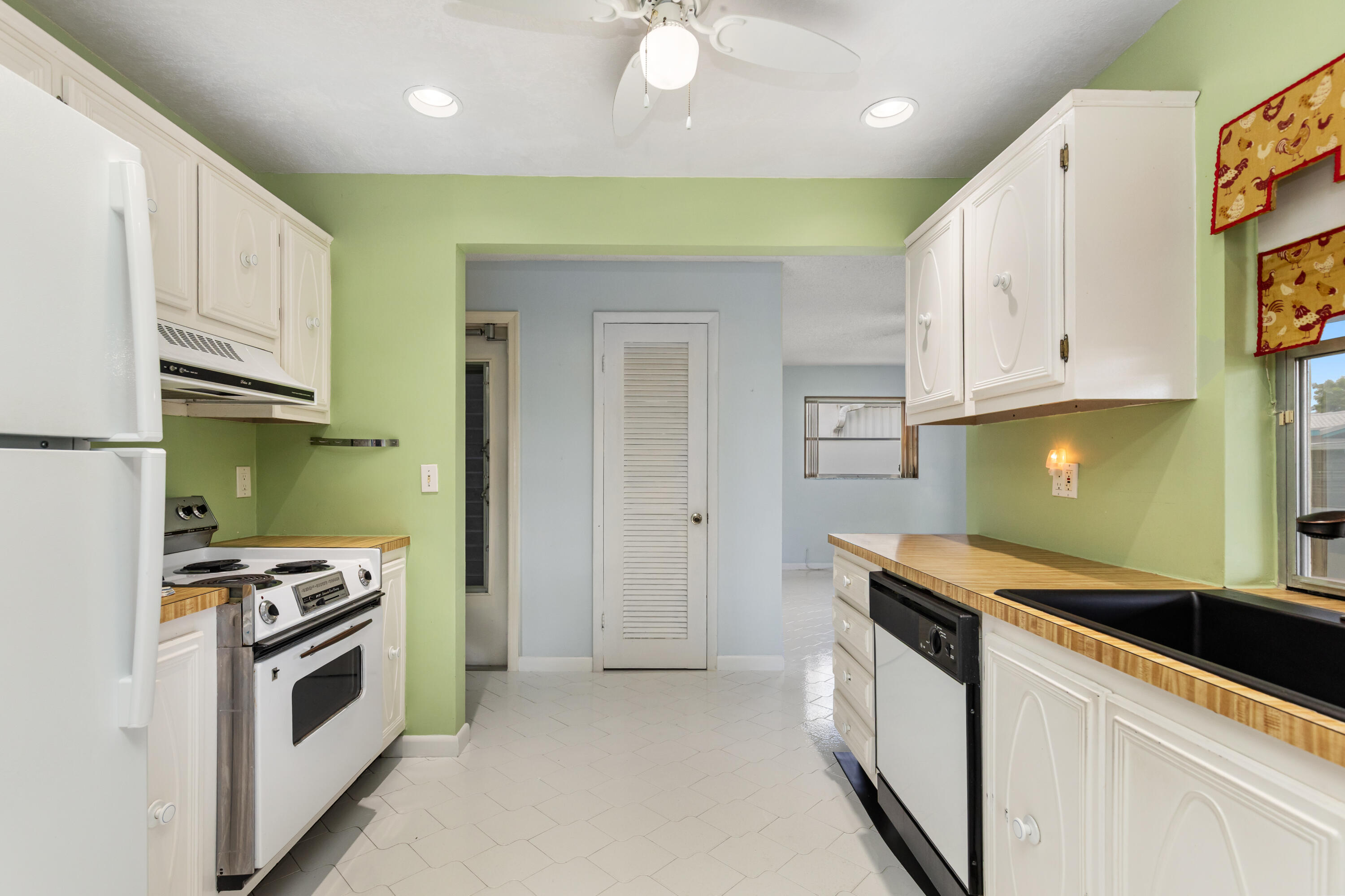 Lauderdale West - Residential