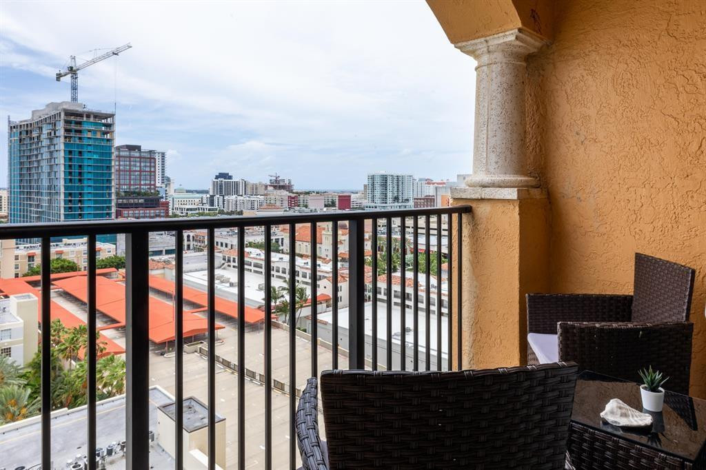 TOWER CONDO AT CITYPLACE - Residential Lease