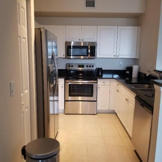 TOWER CONDO AT CITYPLACE - Residential Lease