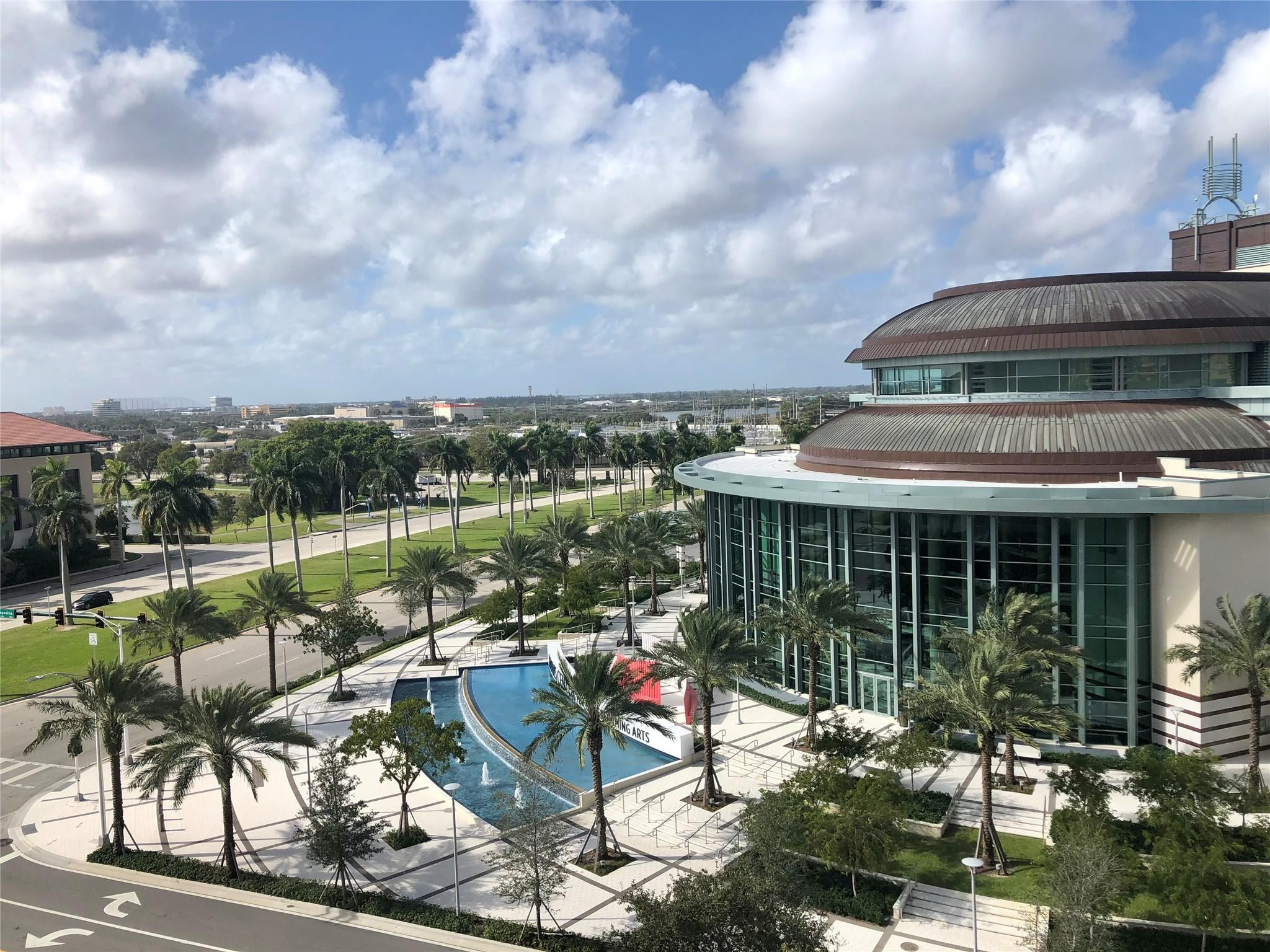 TOWER CONDO AT CITYPLACE - Residential Lease