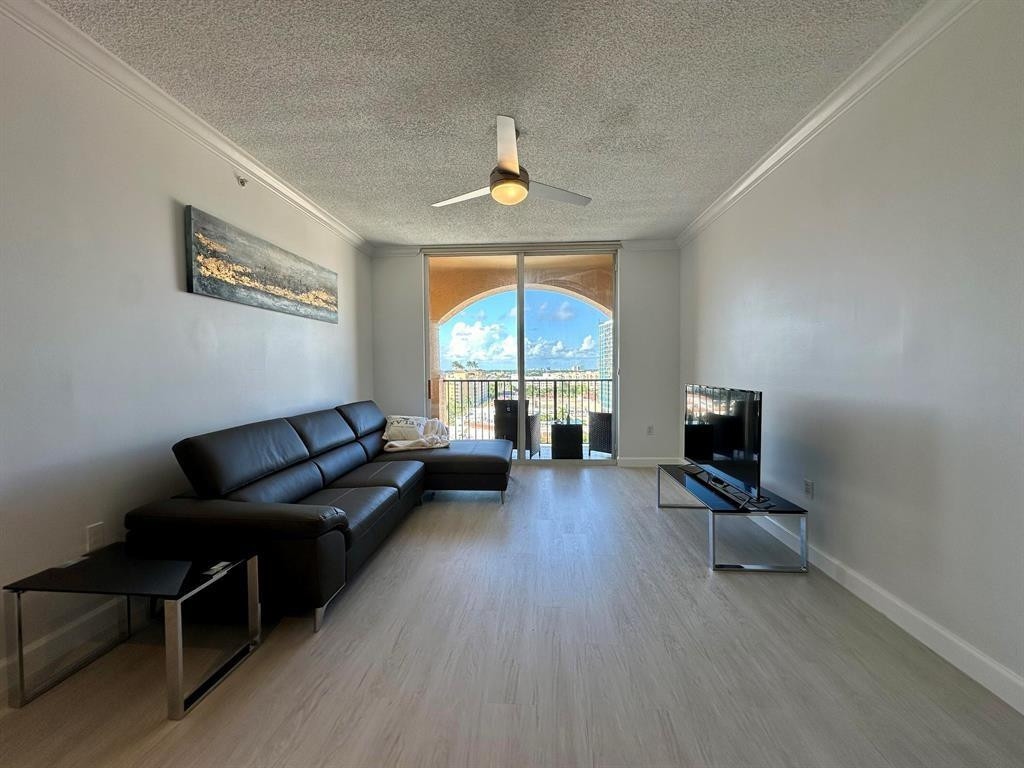 TOWER CONDO AT CITYPLACE - Residential Lease