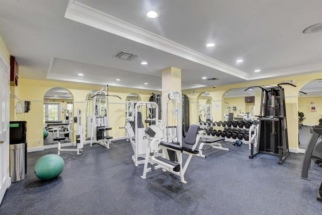 TOWER CONDO AT CITYPLACE - Residential Lease