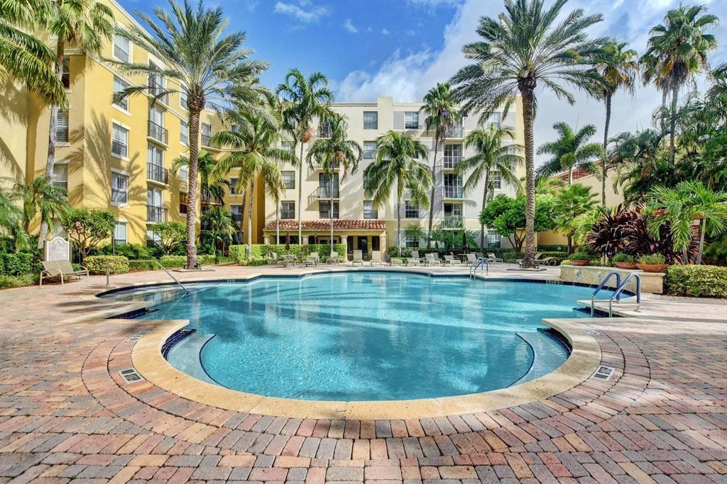 TOWER CONDO AT CITYPLACE - Residential Lease