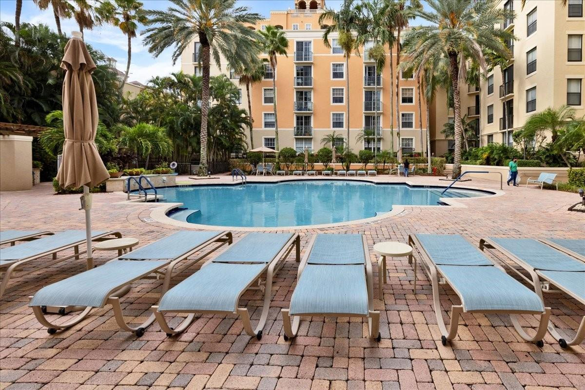 TOWER CONDO AT CITYPLACE - Residential Lease
