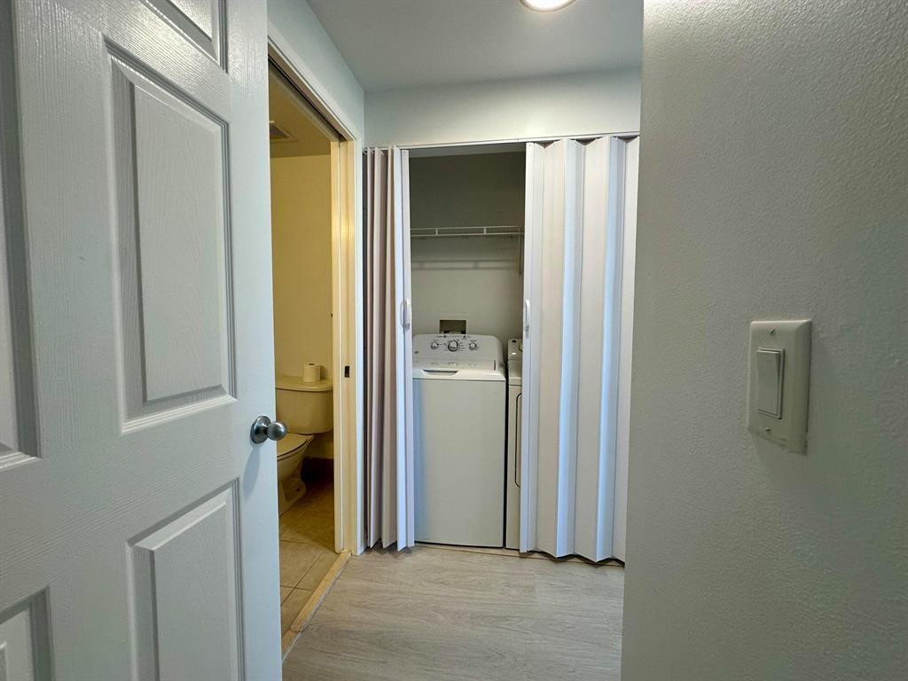TOWER CONDO AT CITYPLACE - Residential Lease