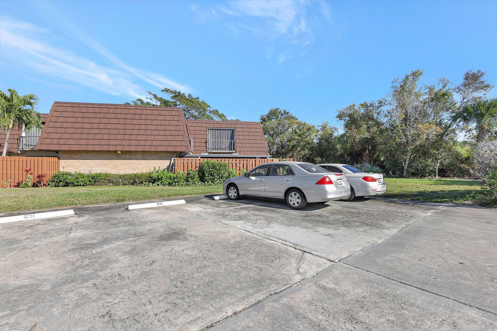 RIVER PINES - Residential