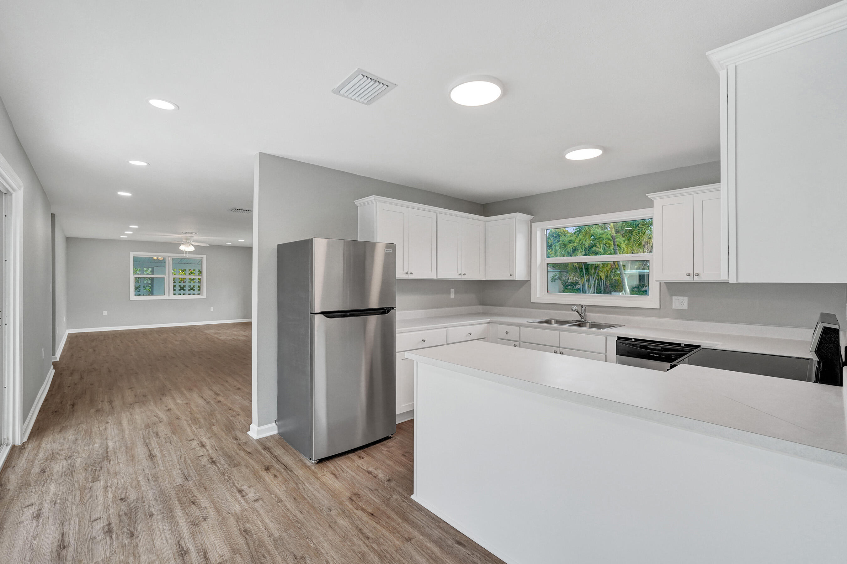 RIVERLAND VILLAGE SEC ONE - Residential