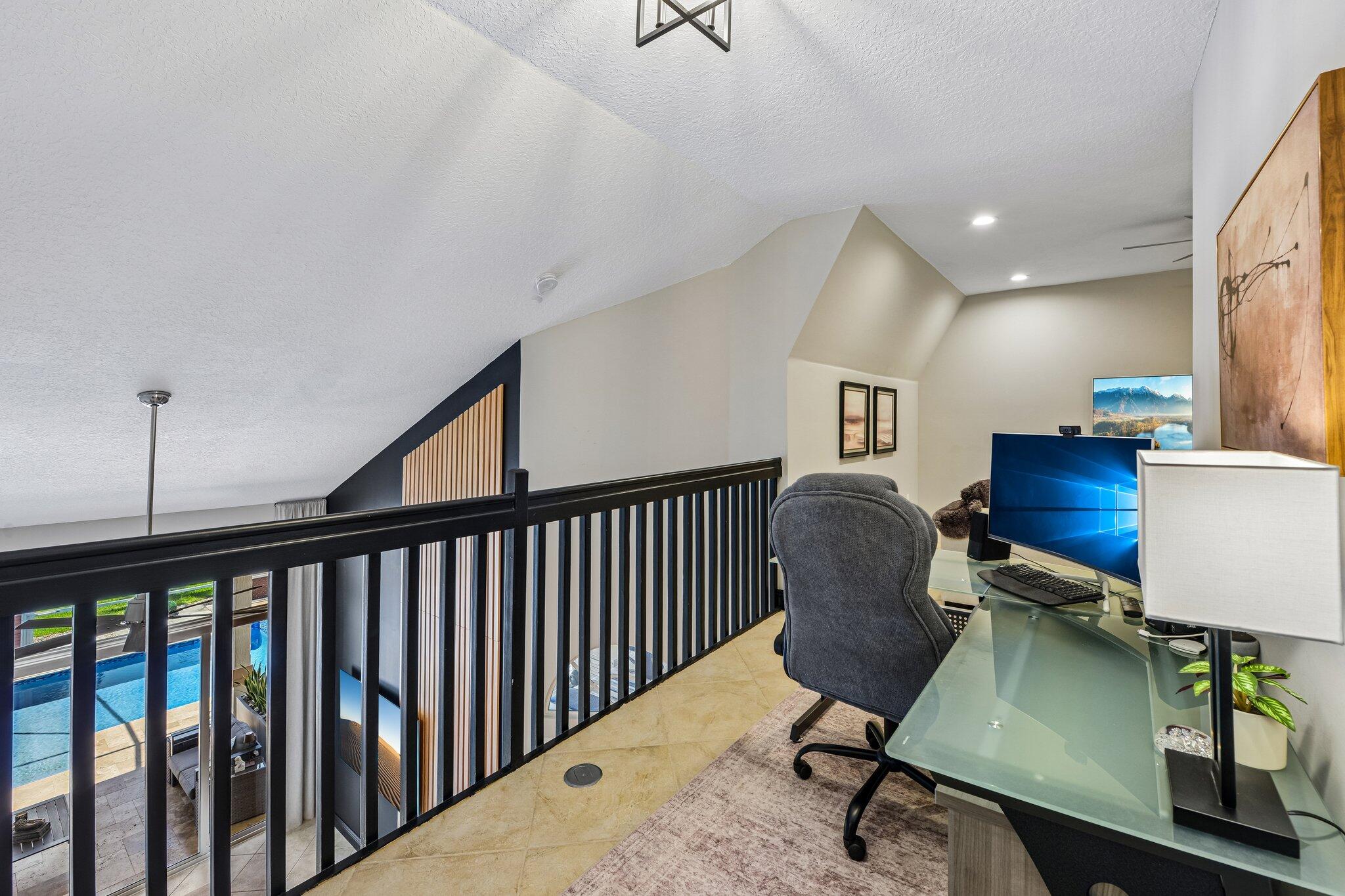 PALM AIRE OAKS COURSE ESTATES - Residential