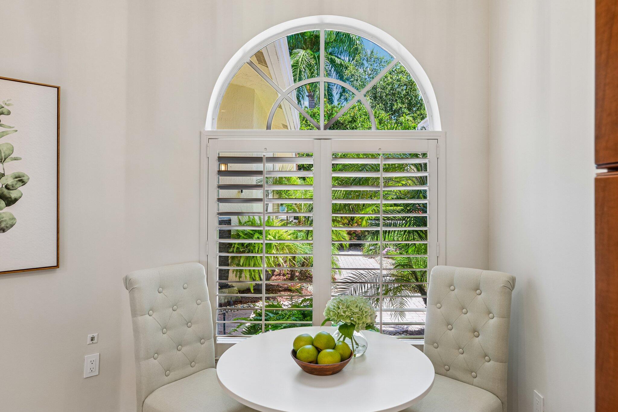 PALM AIRE OAKS COURSE ESTATES - Residential