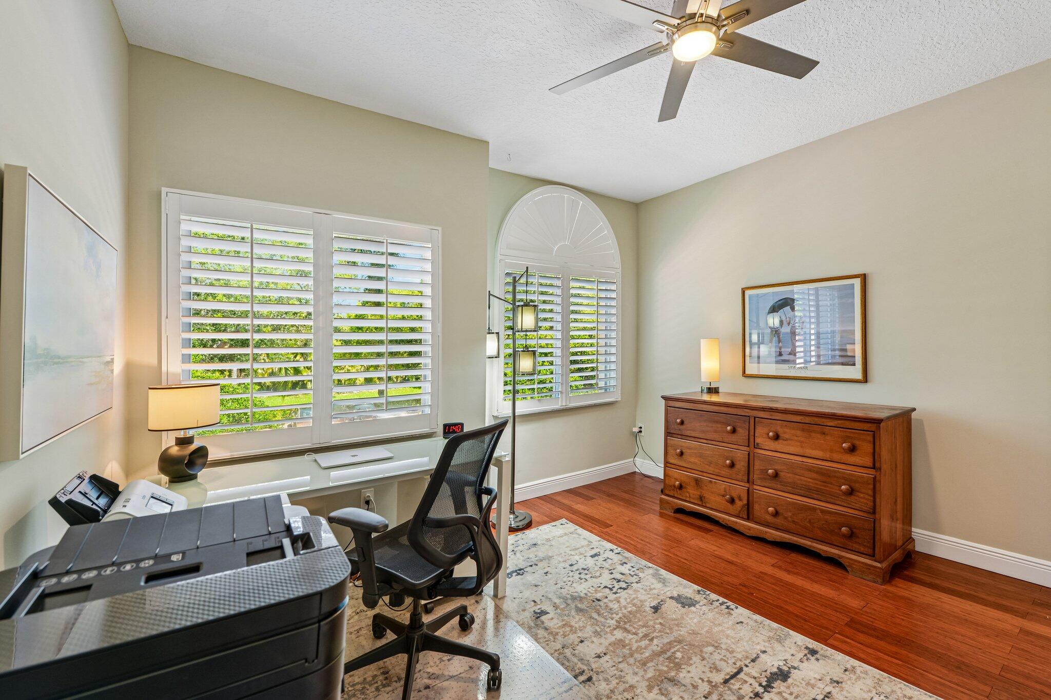 PALM AIRE OAKS COURSE ESTATES - Residential