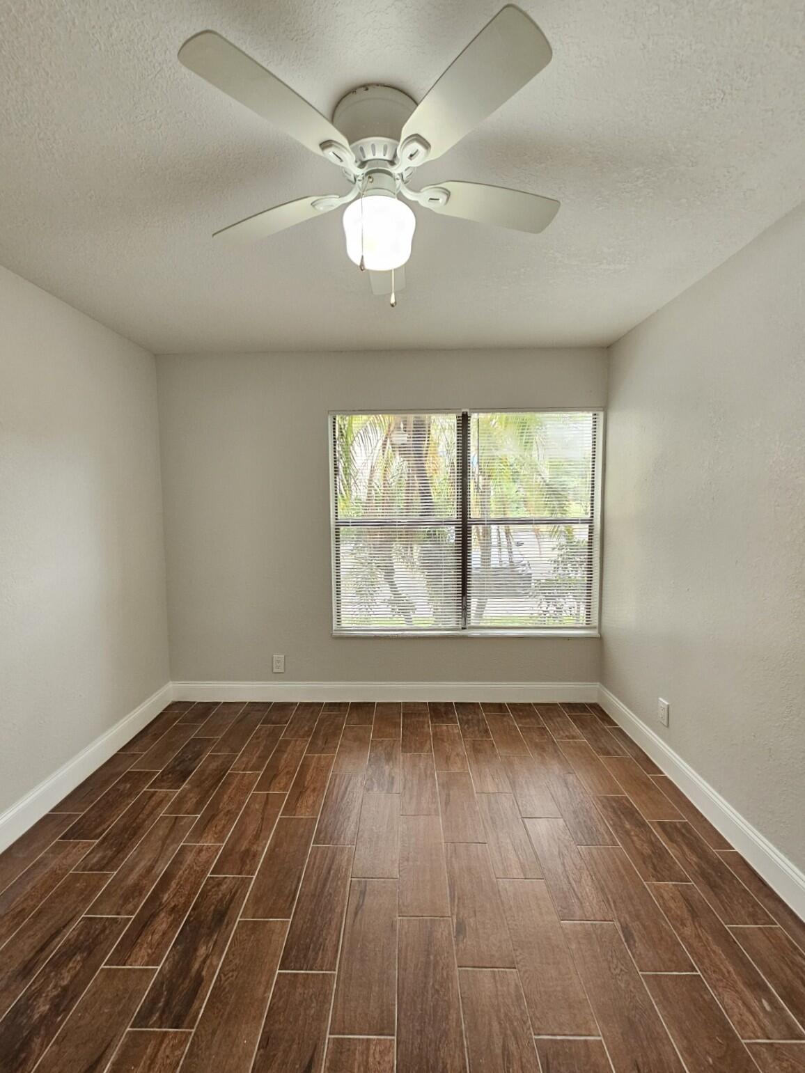 PALM BEACH PLACE CONDO - Residential Lease