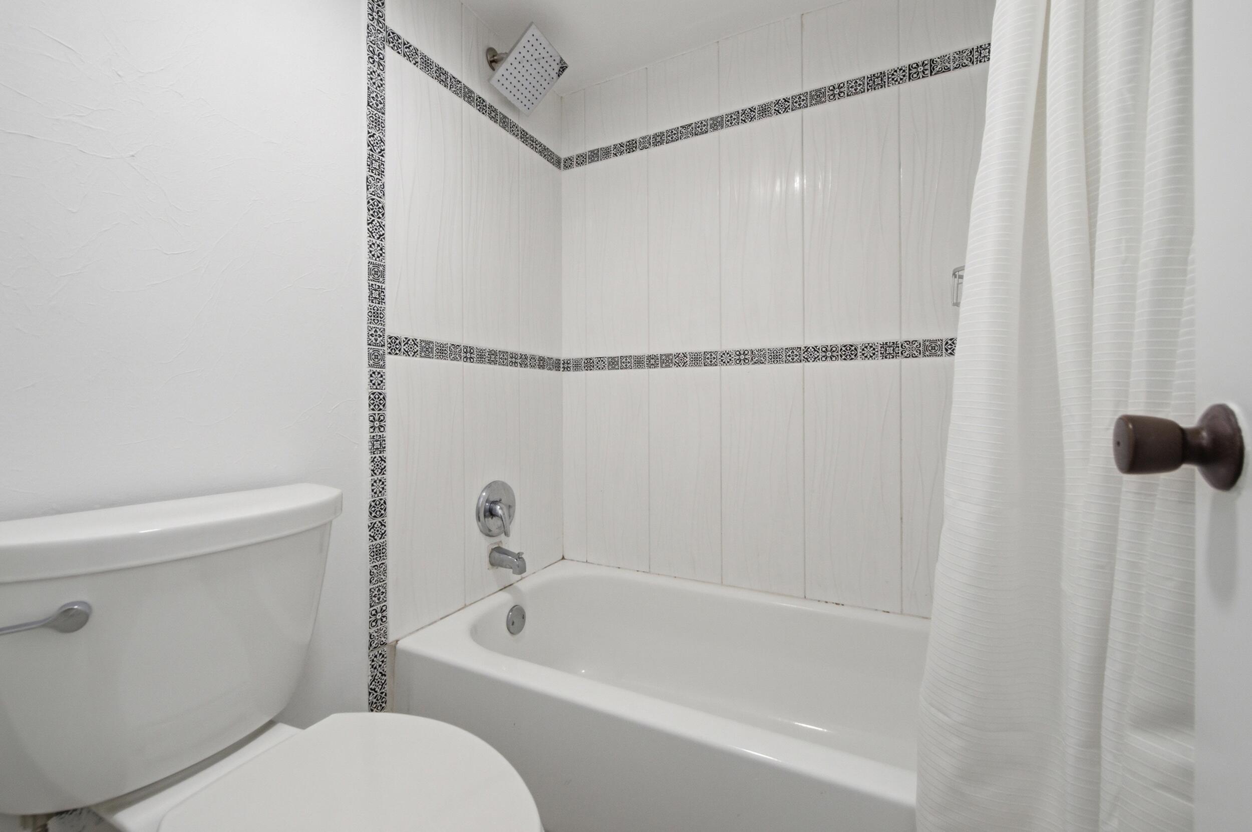 TRADEWINDS C CONDO - Residential