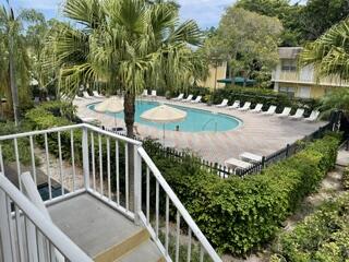 VILLAGE PARK AT OAKLAND CONDO - Residential