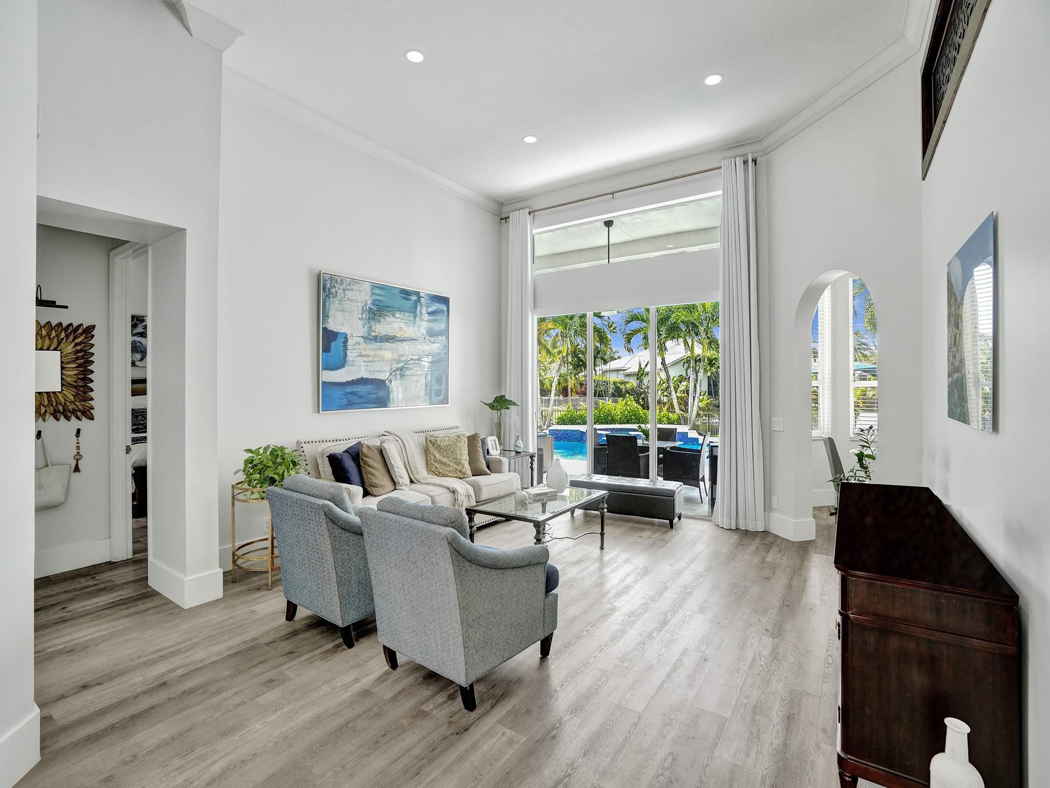 Royal Land Amd 132-20 B - Residential