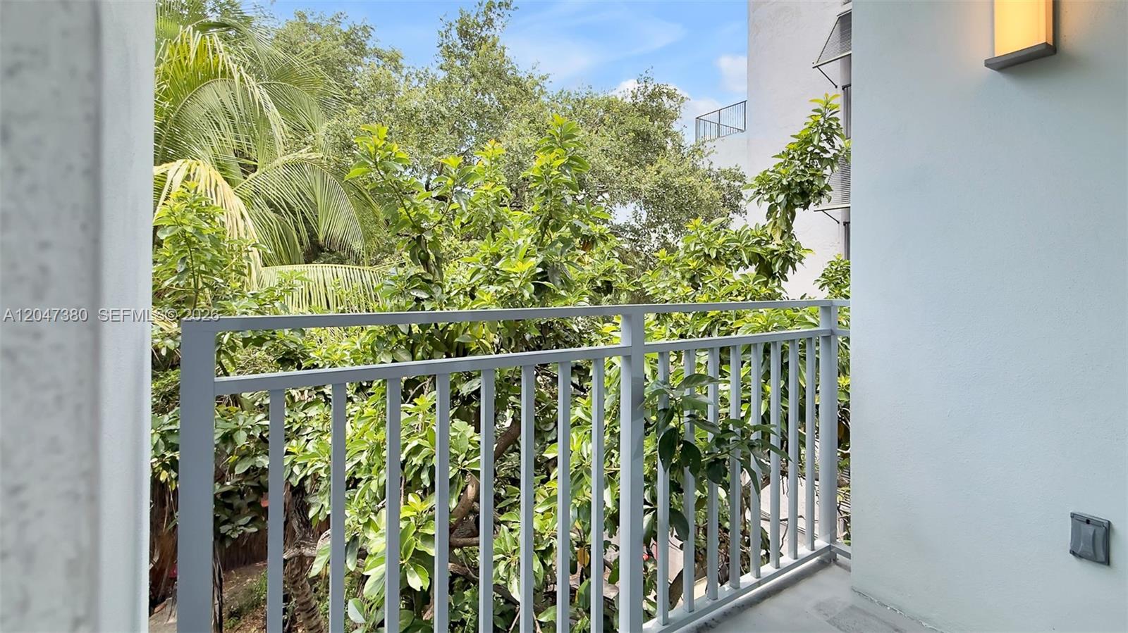 GRAND VIEW PARK - Residential Lease
