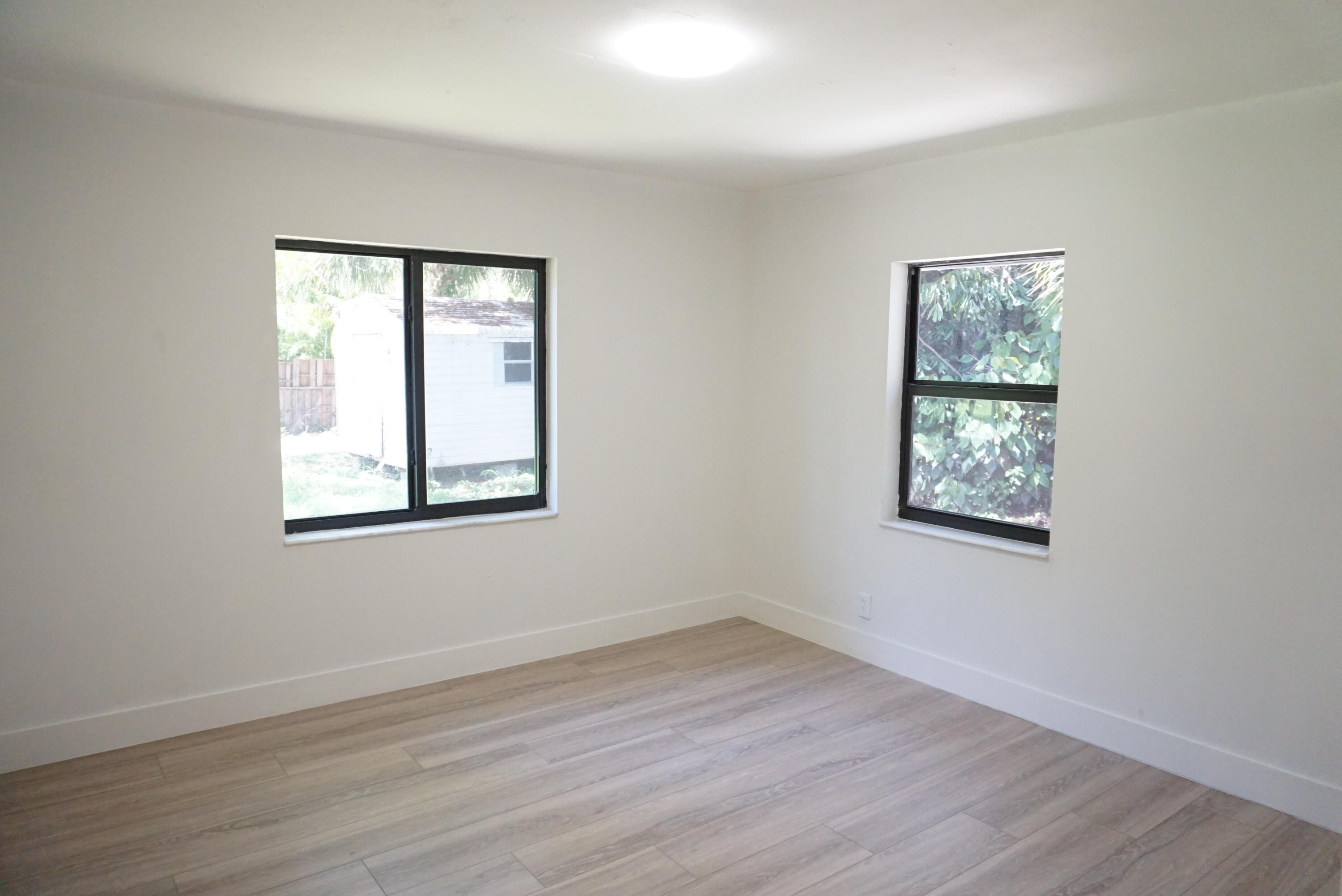 BOYNTON HEIGHTS - Residential