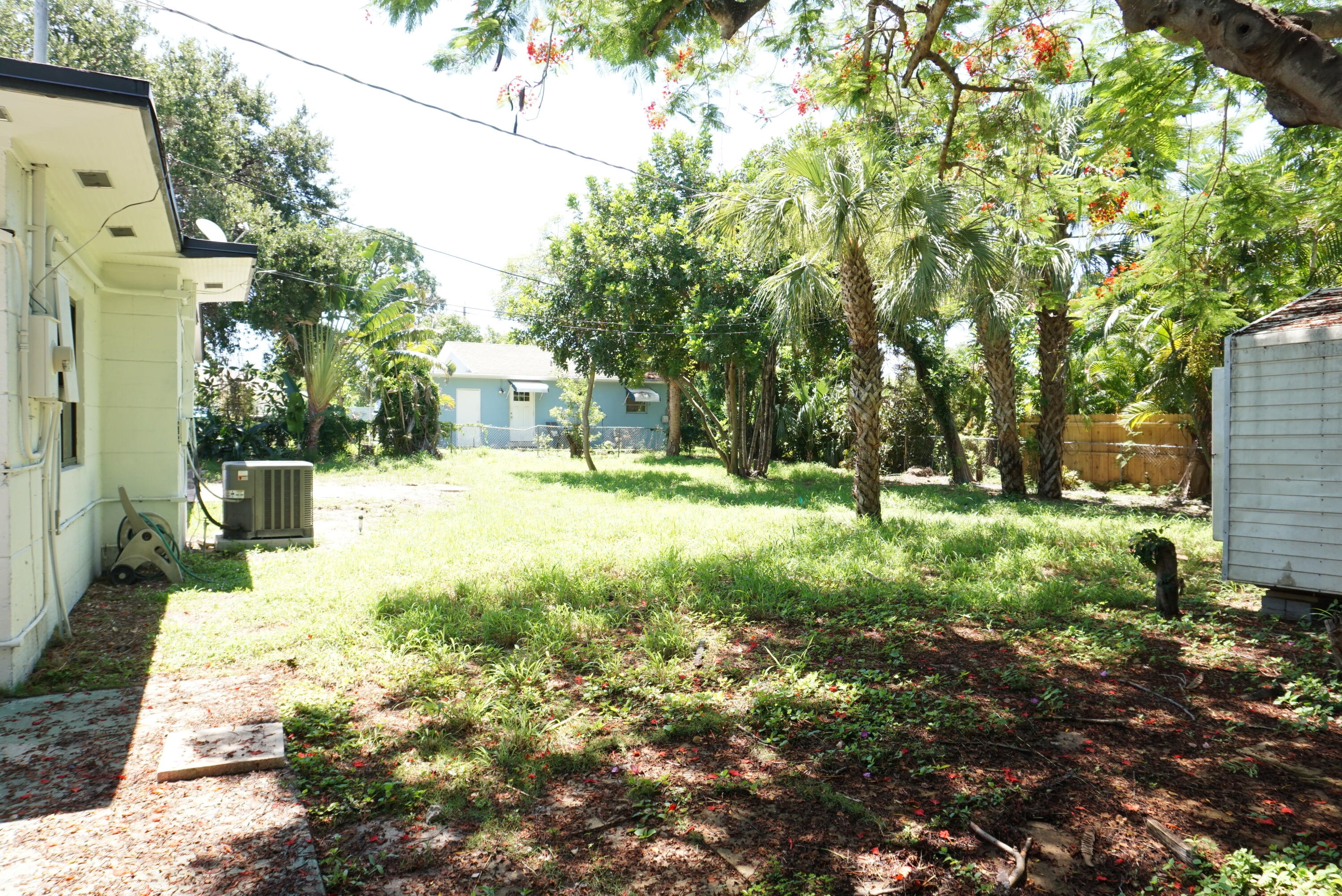 BOYNTON HEIGHTS - Residential