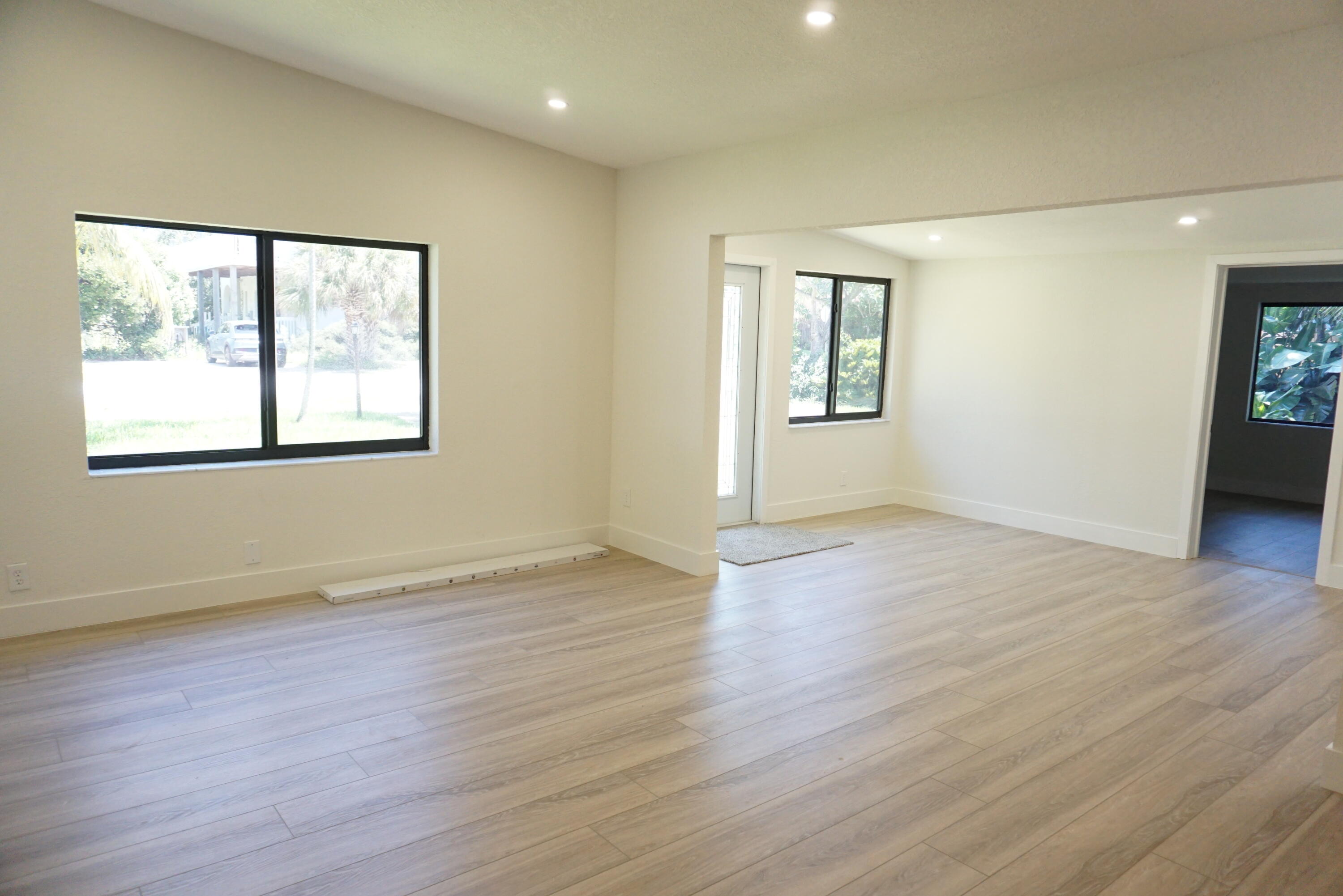 BOYNTON HEIGHTS - Residential