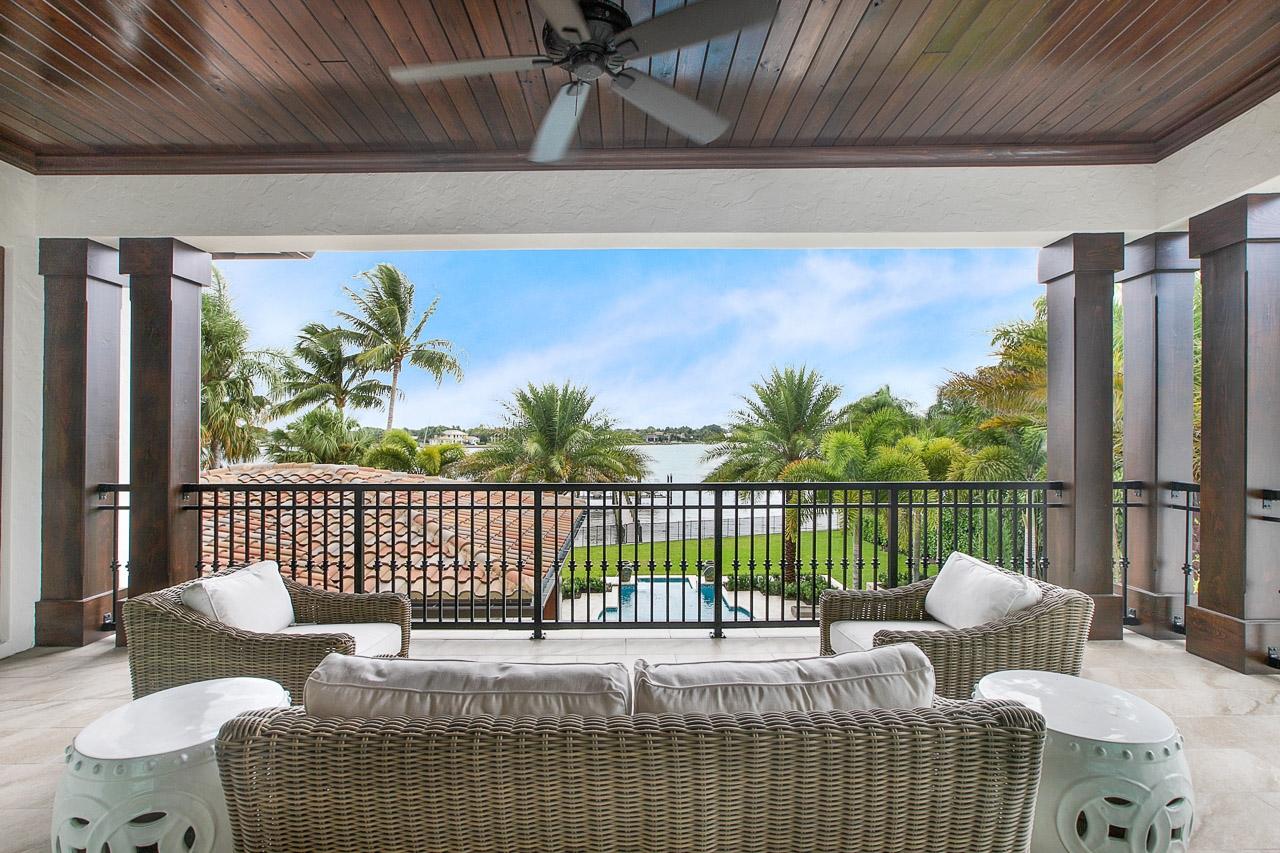 PENNOCK POINT - Residential