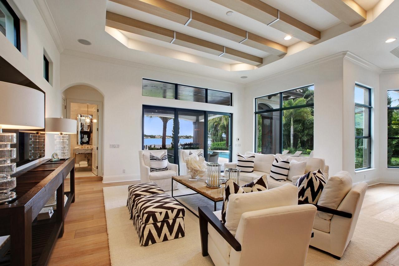 PENNOCK POINT - Residential