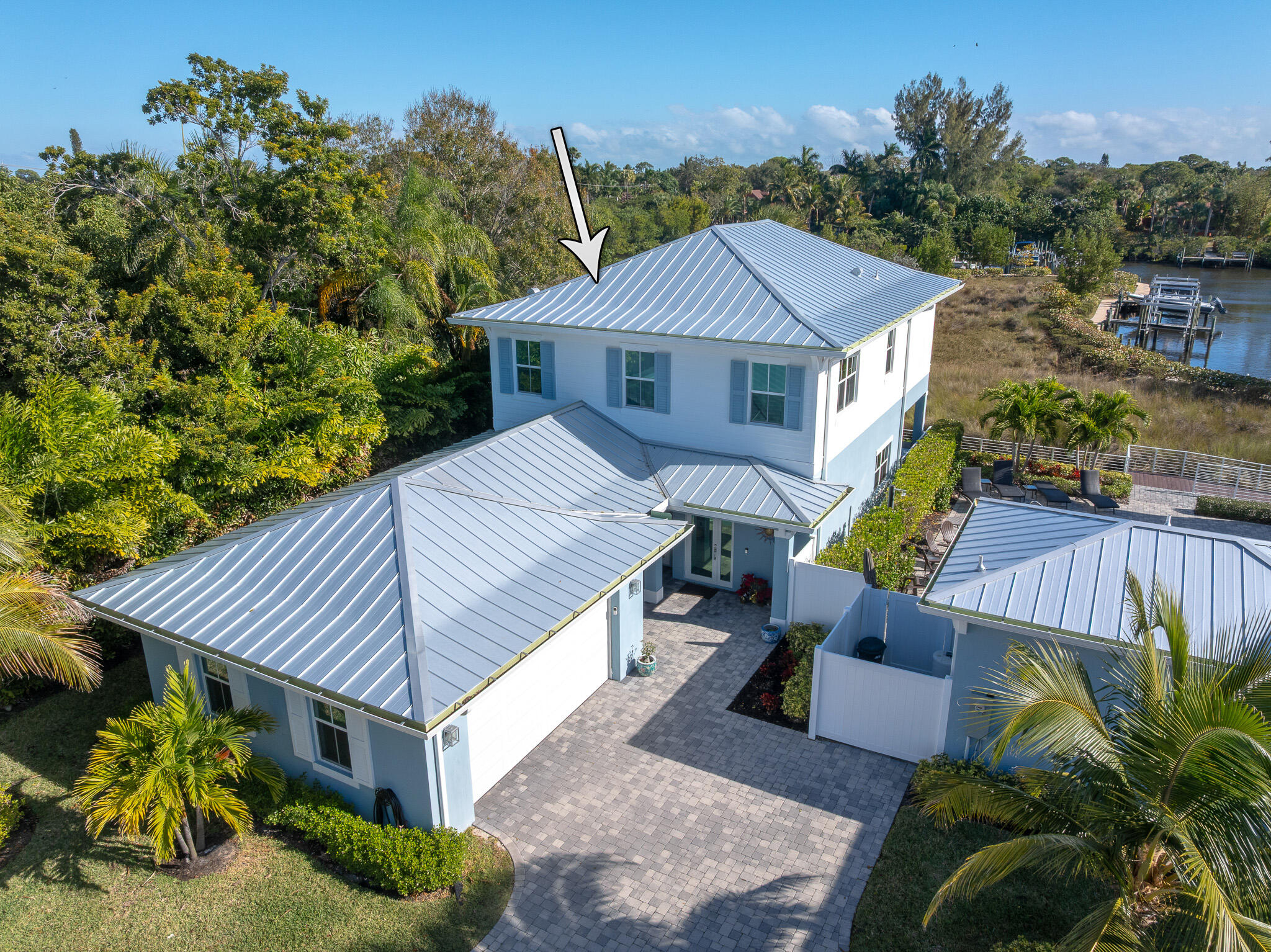 MANATEE ISLES - Residential