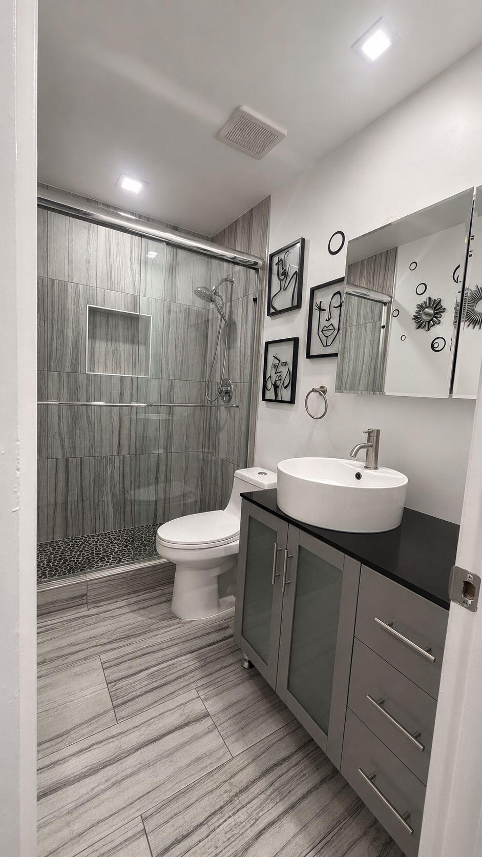 FOUNTAINS OF PALM BEACH CONDO 5 - Residential Lease