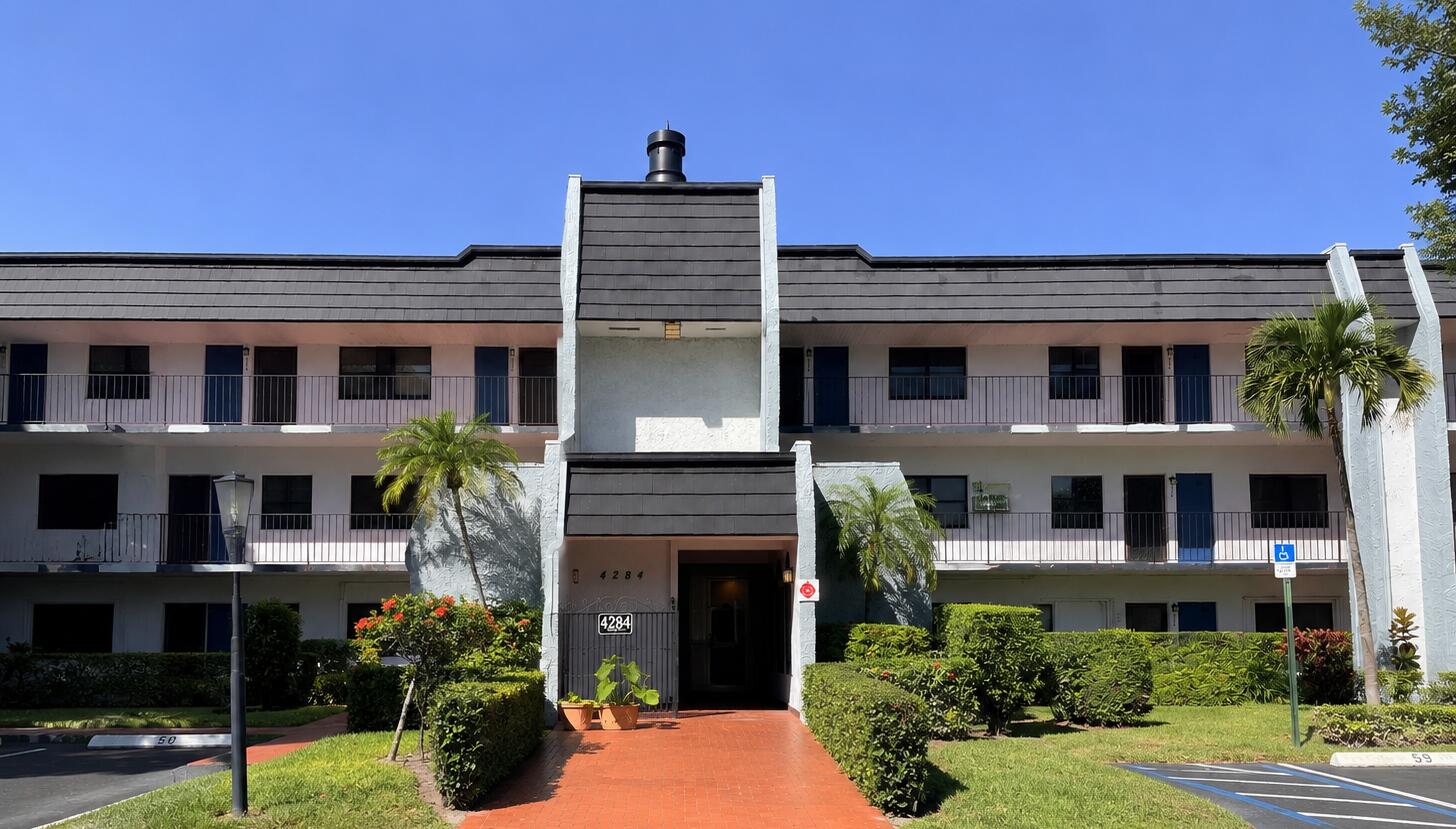 FOUNTAINS OF PALM BEACH CONDO 5 - Residential Lease
