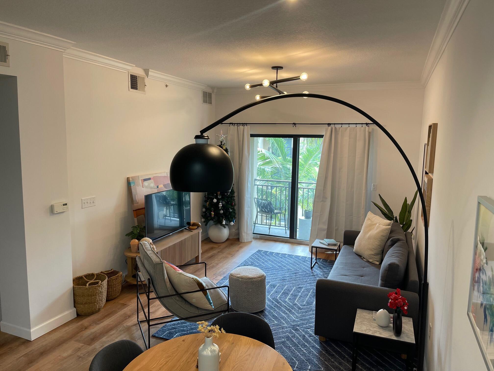 RESIDENCES AT MIDTOWN CONDO - Residential Lease