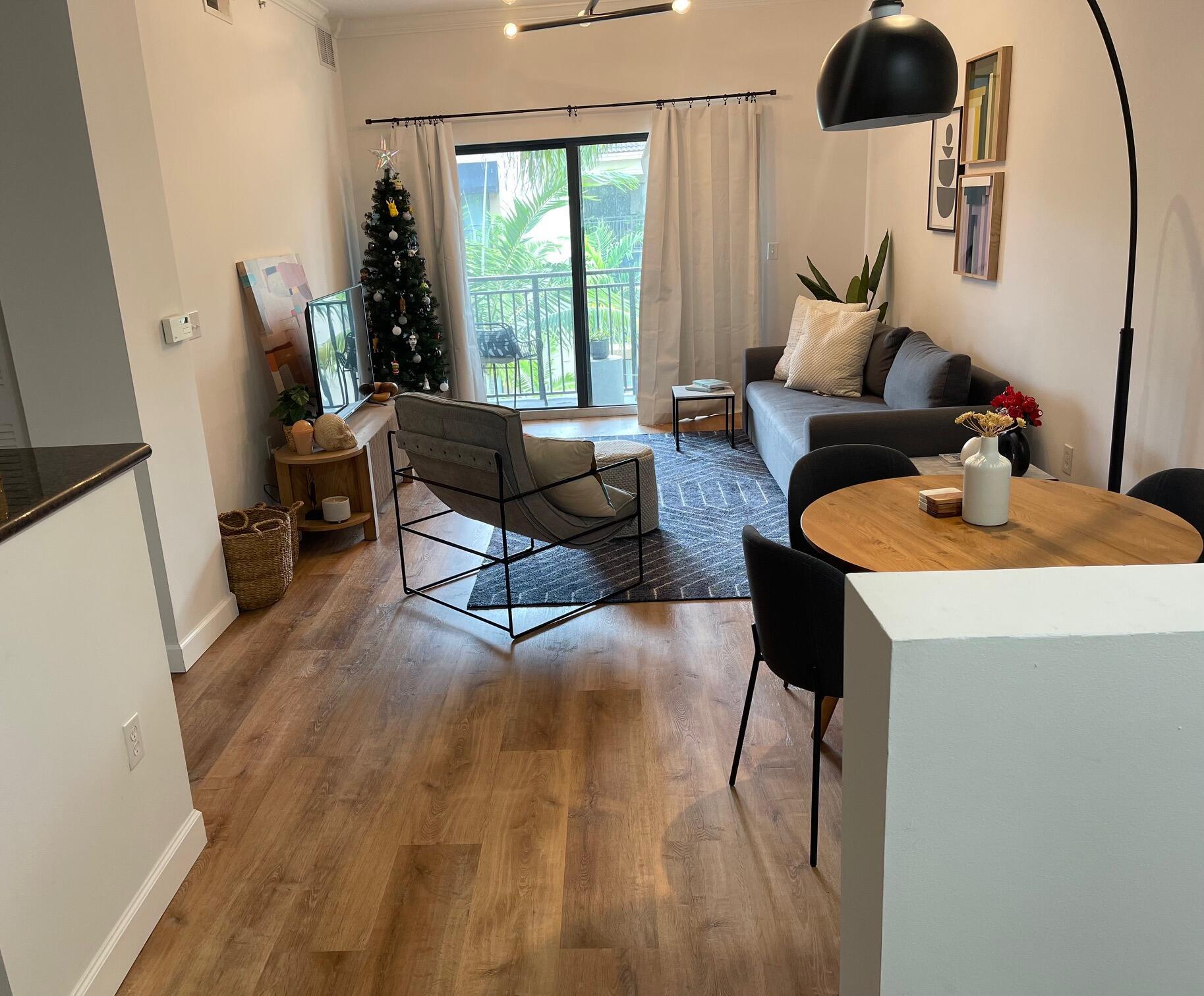 RESIDENCES AT MIDTOWN CONDO - Residential Lease