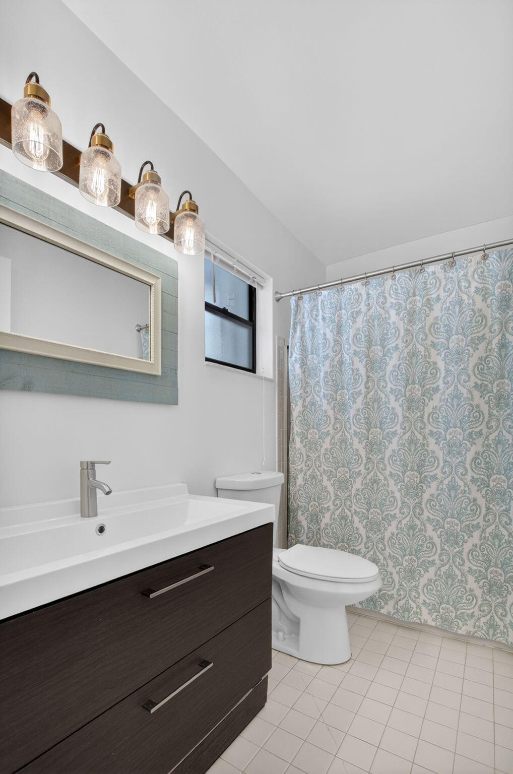 RIVER OAKS, SANDALFOOT COVE SEC 12 - Residential