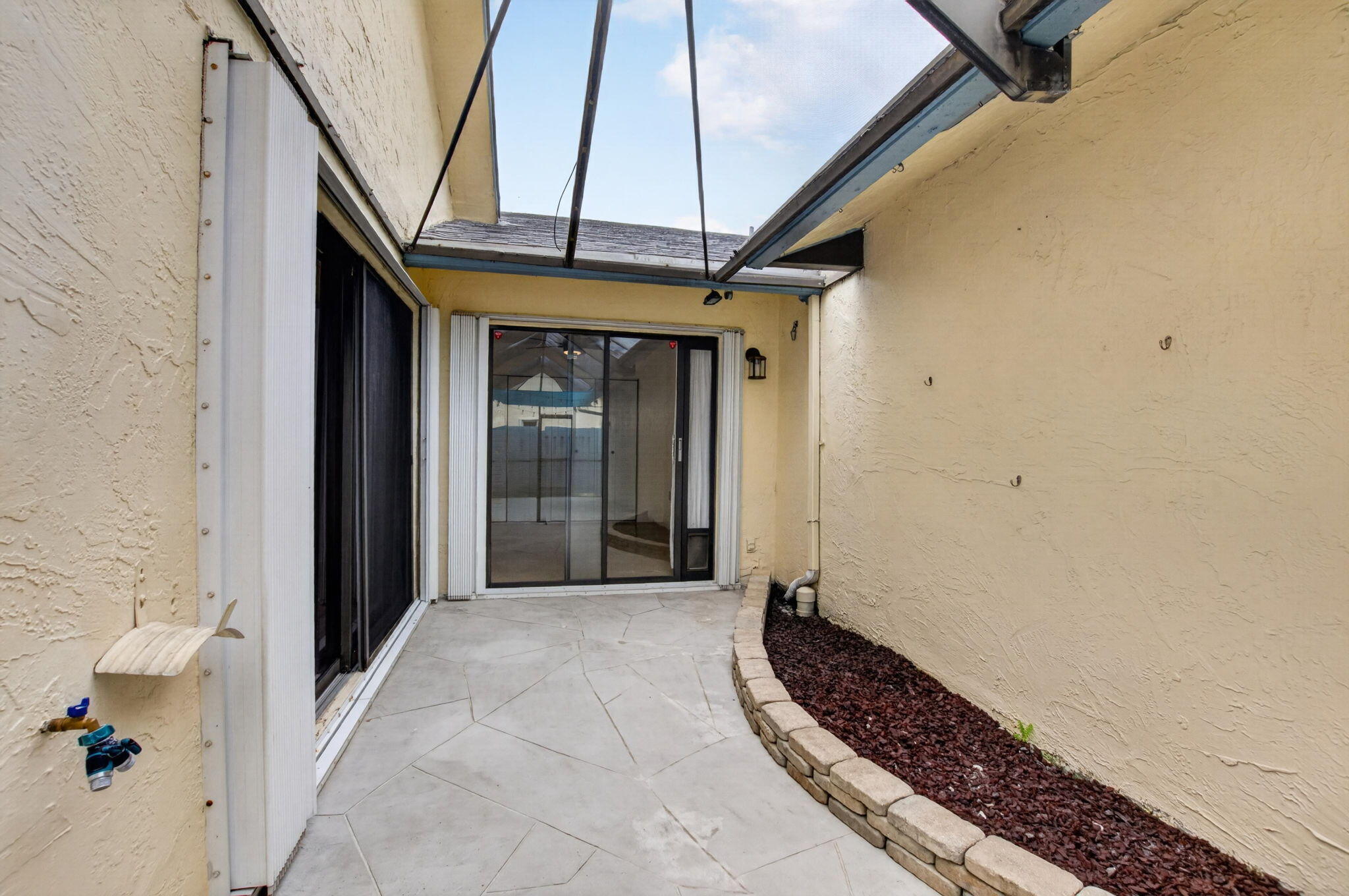 RIVER OAKS, SANDALFOOT COVE SEC 12 - Residential