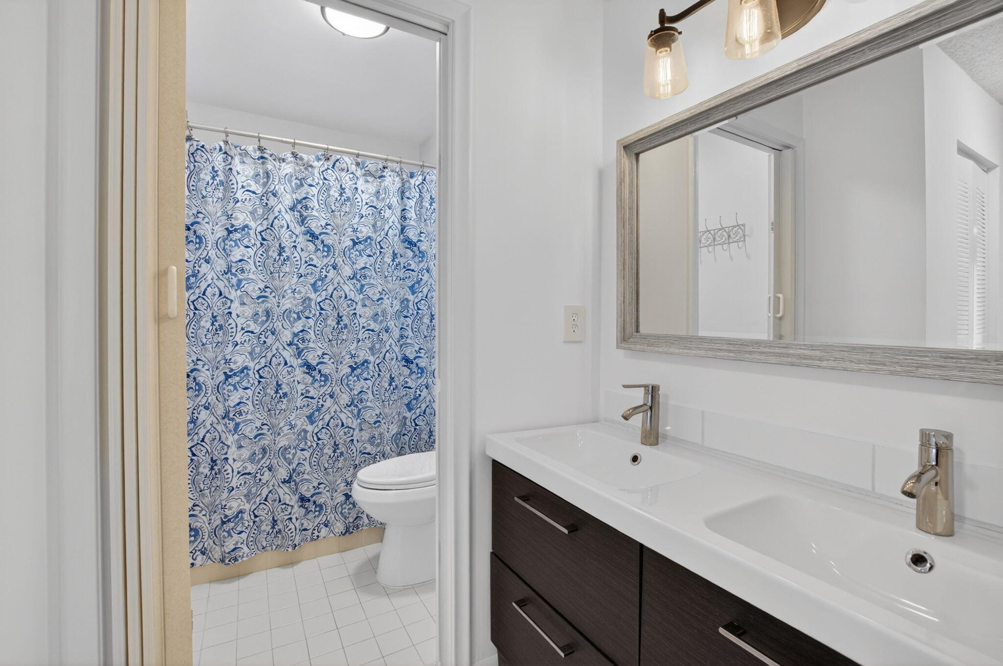 RIVER OAKS, SANDALFOOT COVE SEC 12 - Residential