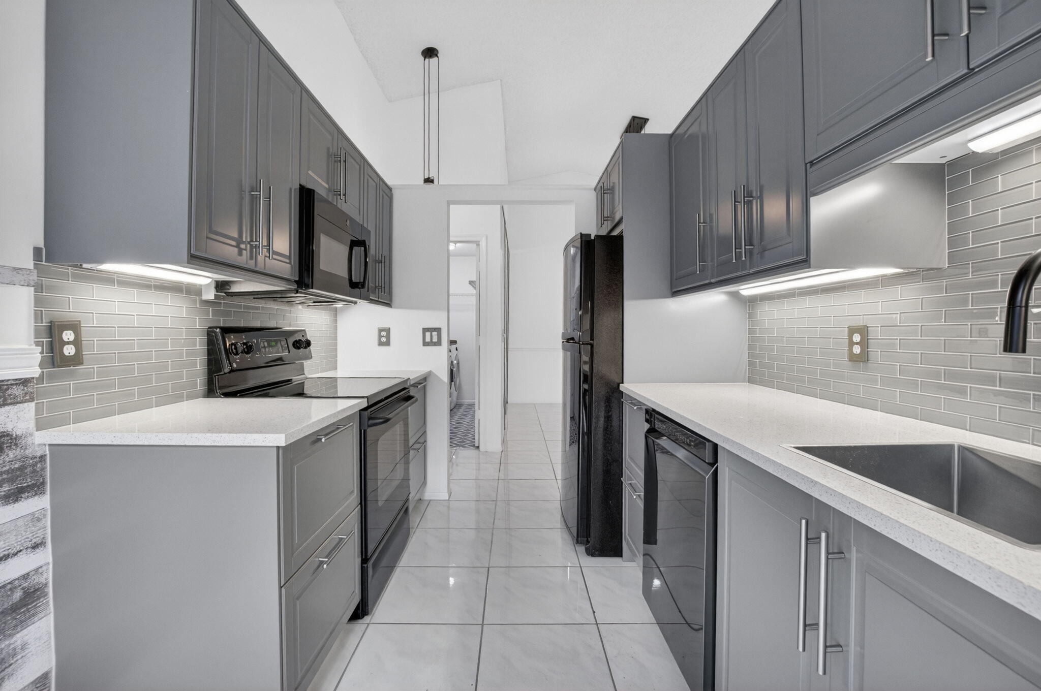 RIVER OAKS, SANDALFOOT COVE SEC 12 - Residential