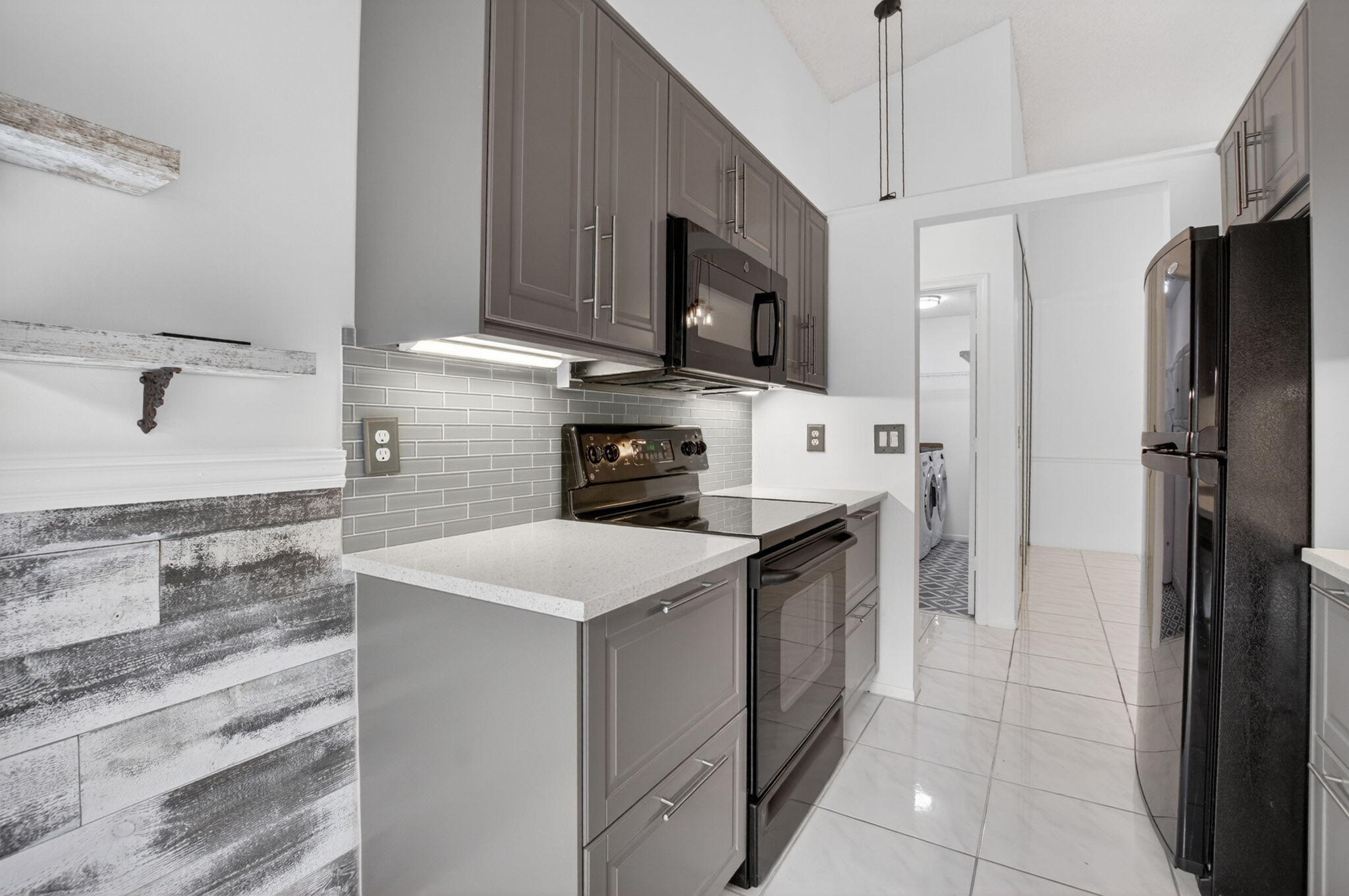 RIVER OAKS, SANDALFOOT COVE SEC 12 - Residential